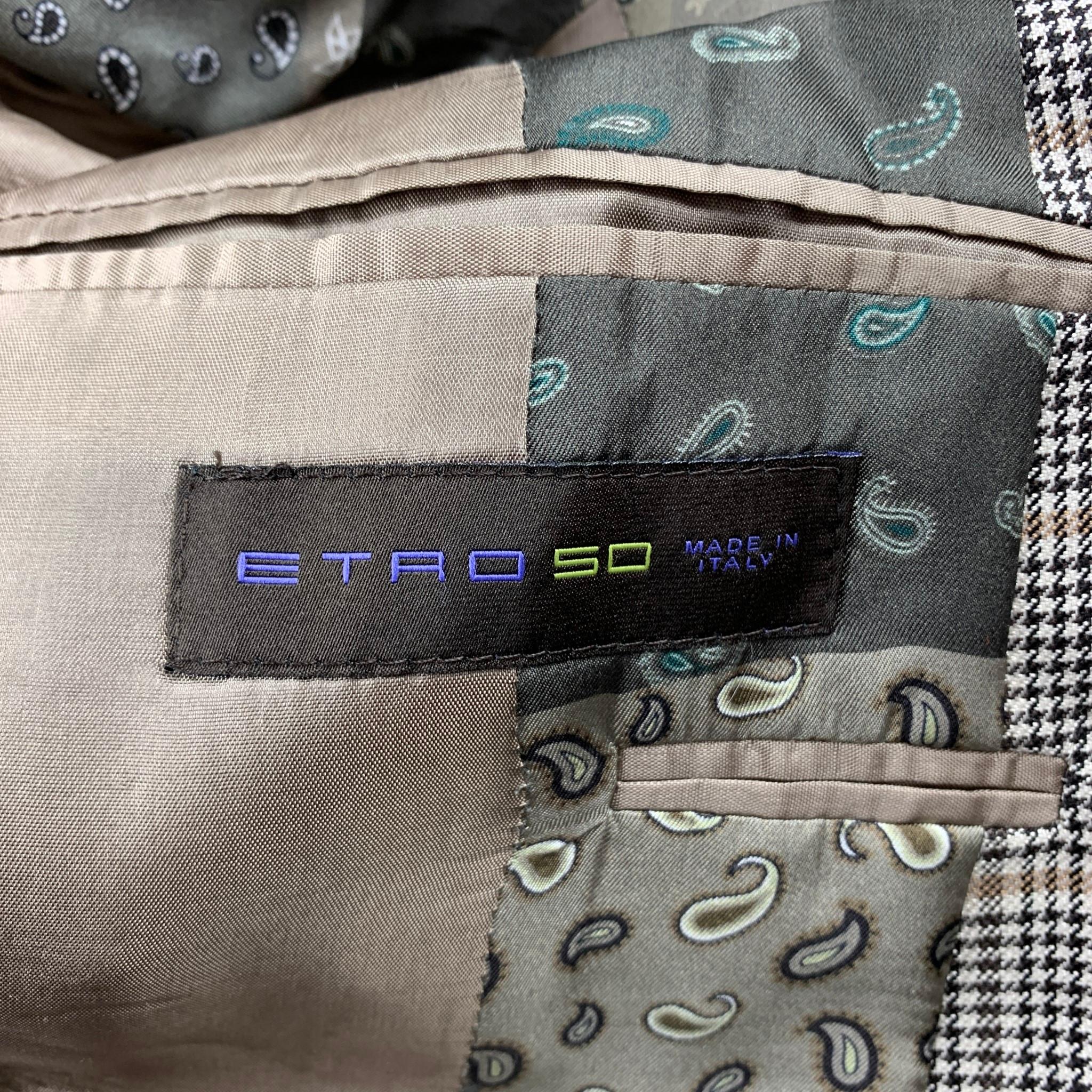 ETRO Size 40 Brown Plaid Silk / Wool Peak Lapel Suit 2
