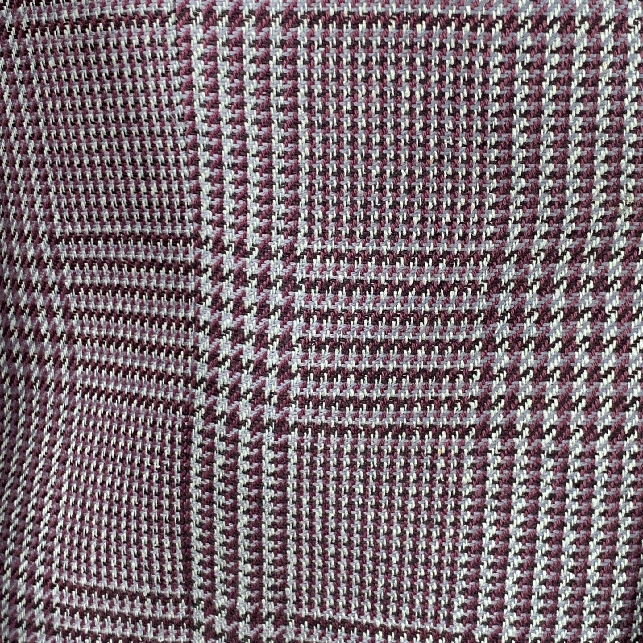 ETRO Size 40 Grey Burgundy Glenplaid Silk Cotton Slim Fit Peak Lapel Sport Coat In Good Condition For Sale In San Francisco, CA