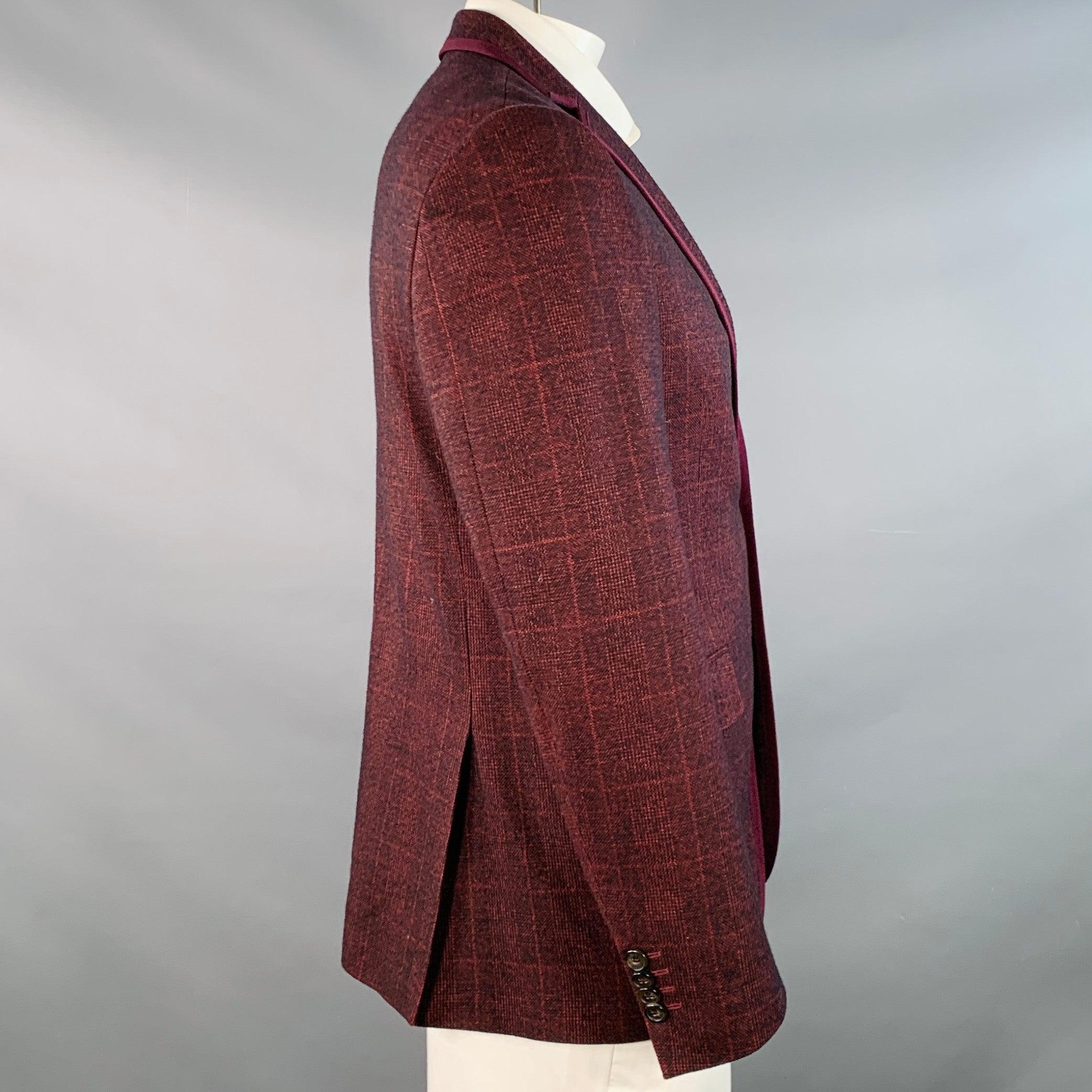 ETRO Größe 42 Rot Schwarz Glenplaid Wolle Kontrastbesatz Revers Sportmantel im Zustand „Hervorragend“ im Angebot in San Francisco, CA