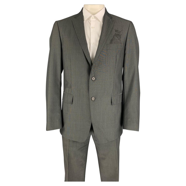 ETRO Size 42 Regular Gray & Charcoal Stripe Wool Notch Lapel Suit For Sale