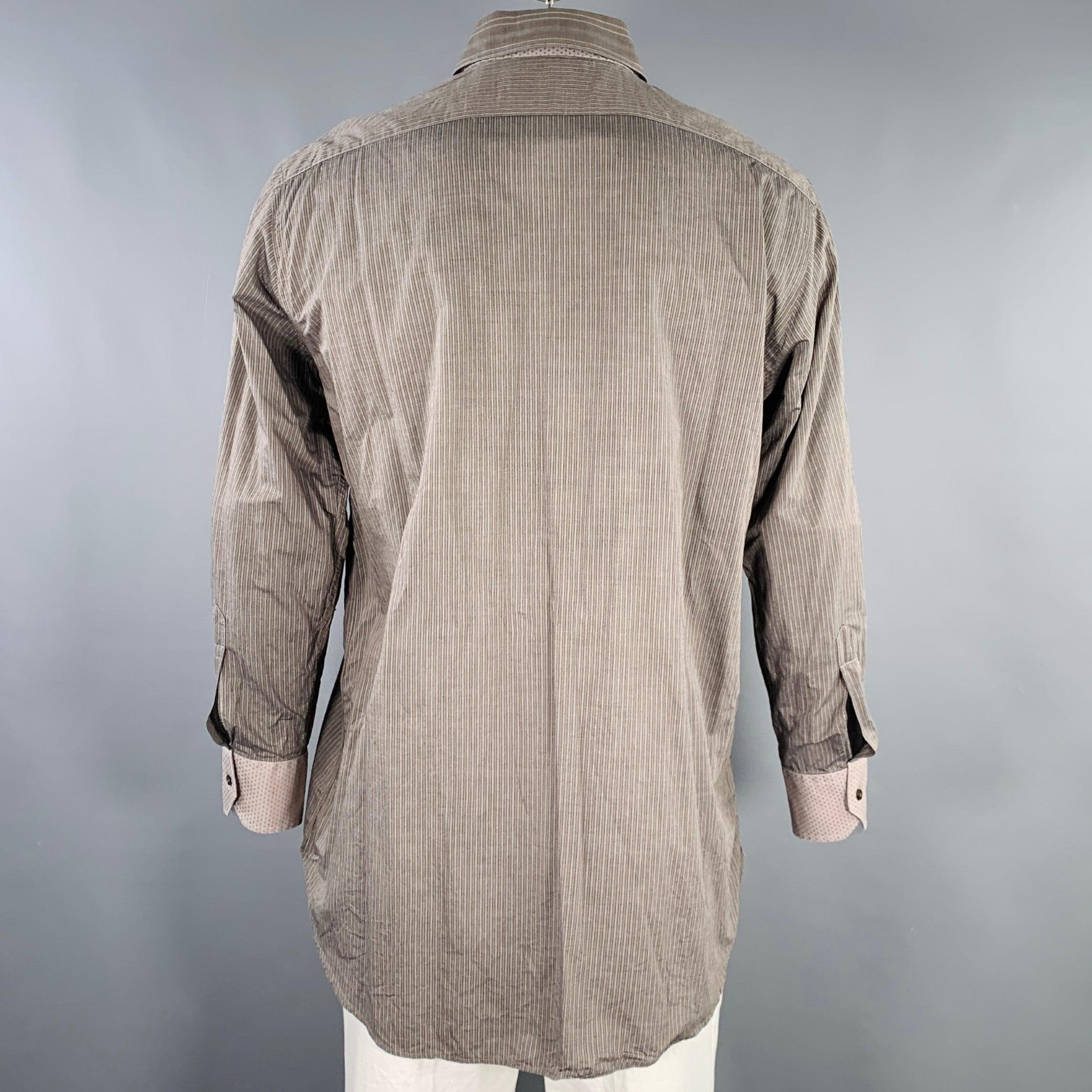 ETRO Size 44 Grey Charcoal Stripe Cotton Curved Cutaway Long Sleeve Shirt In Excellent Condition For Sale In San Francisco, CA