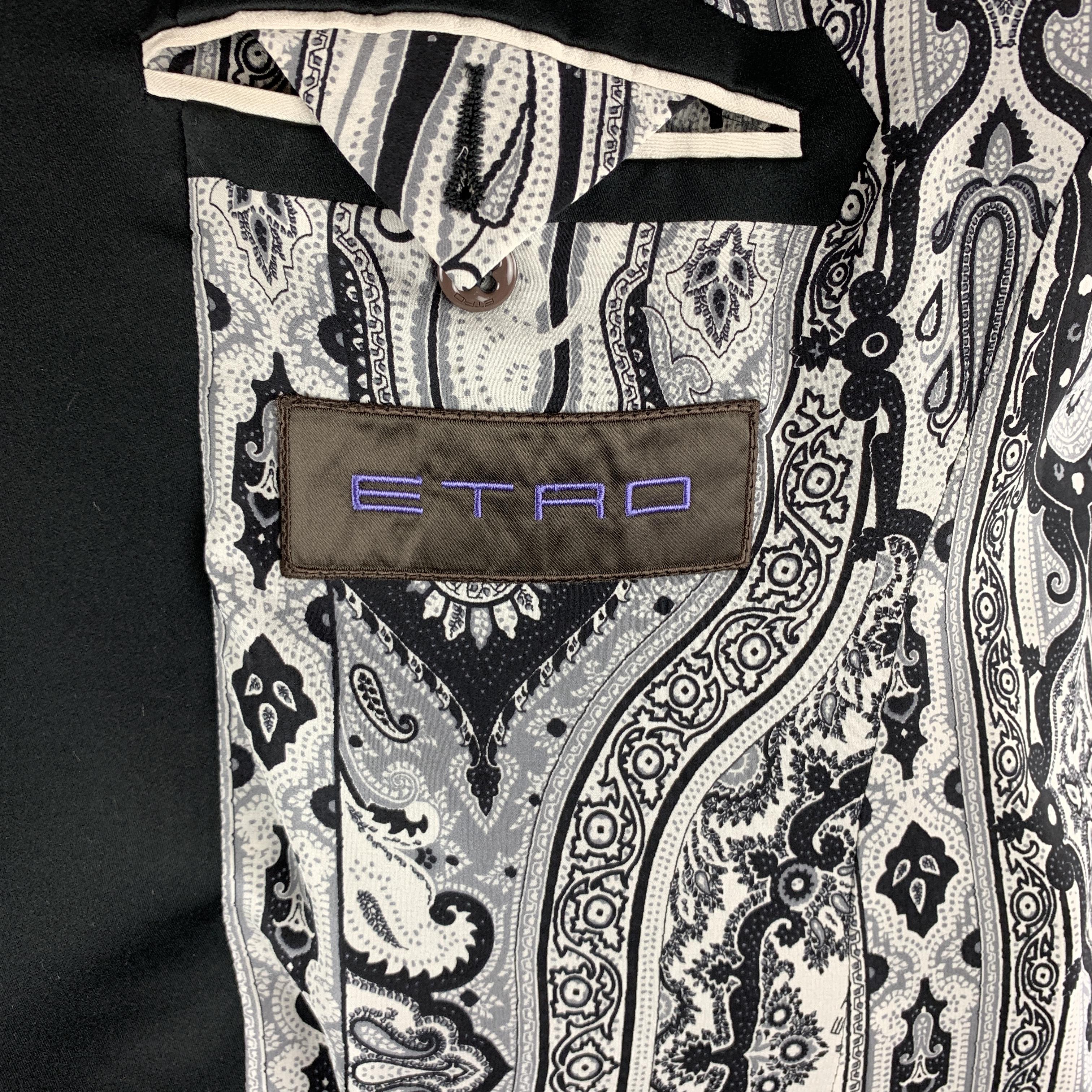 ETRO Size 46 Black Paisley Wool / Silk Satin Peak Lapel Tuxedo 4