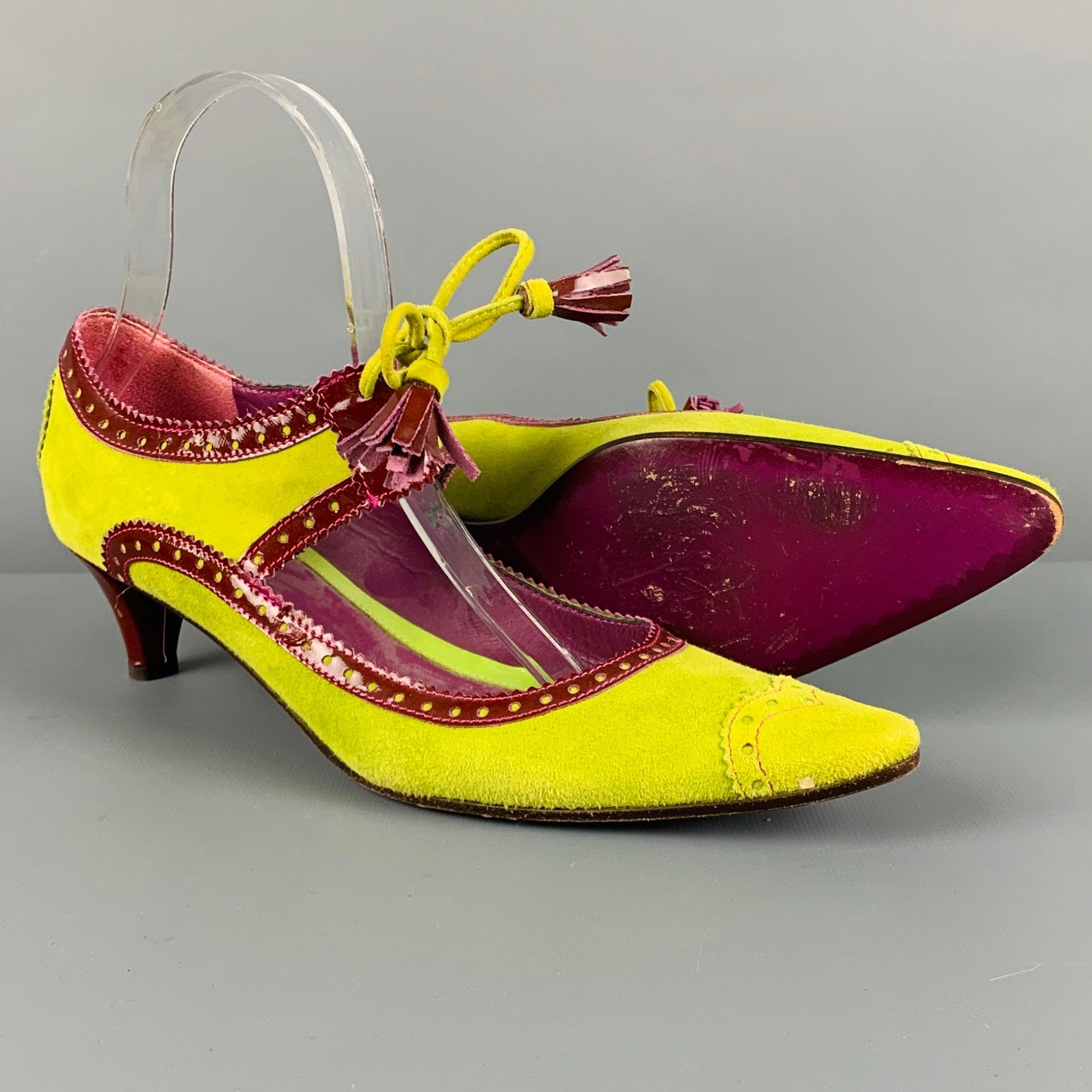 Women's ETRO Size 7.5 Green Burgundy Suede Perforated Patent Leather Tassel Pumps For Sale