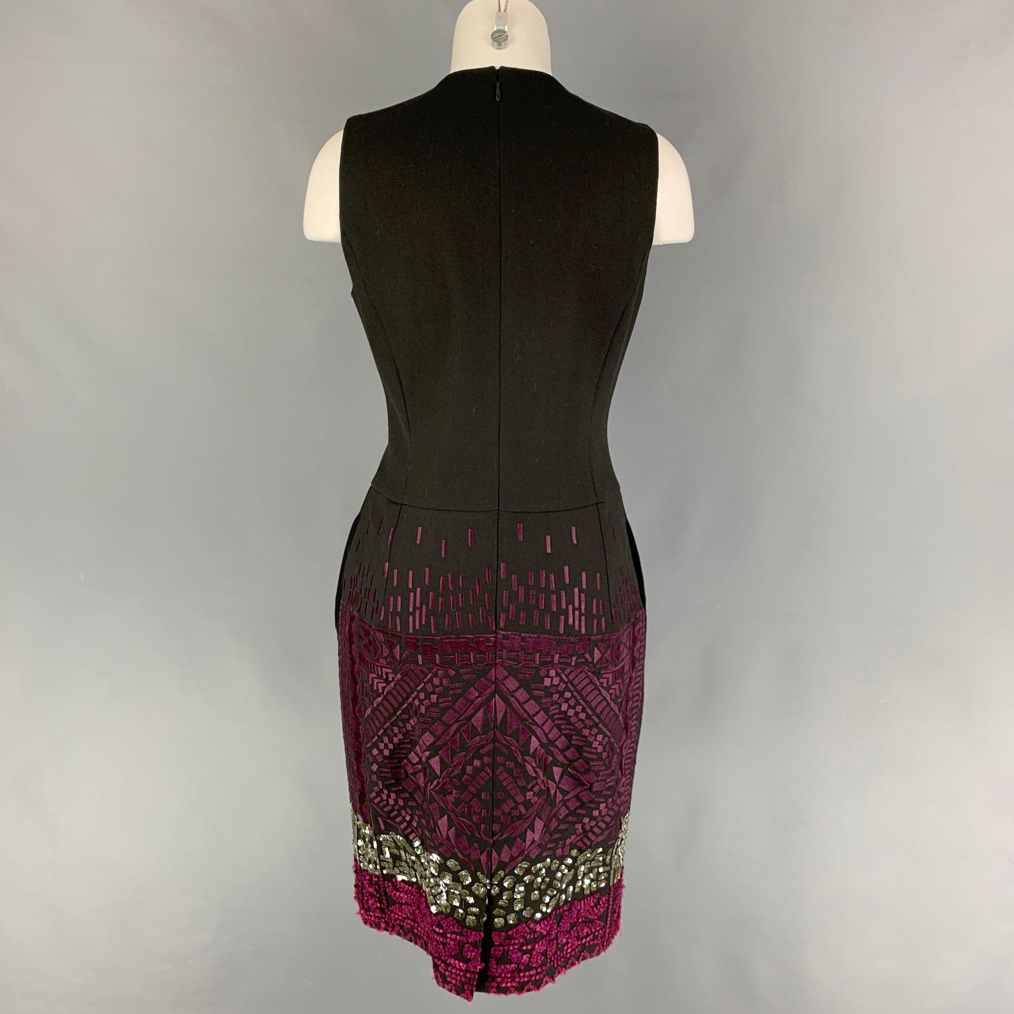 ETRO Size 8 Charcoal Wool Embroidered Shift Dress In Good Condition For Sale In San Francisco, CA