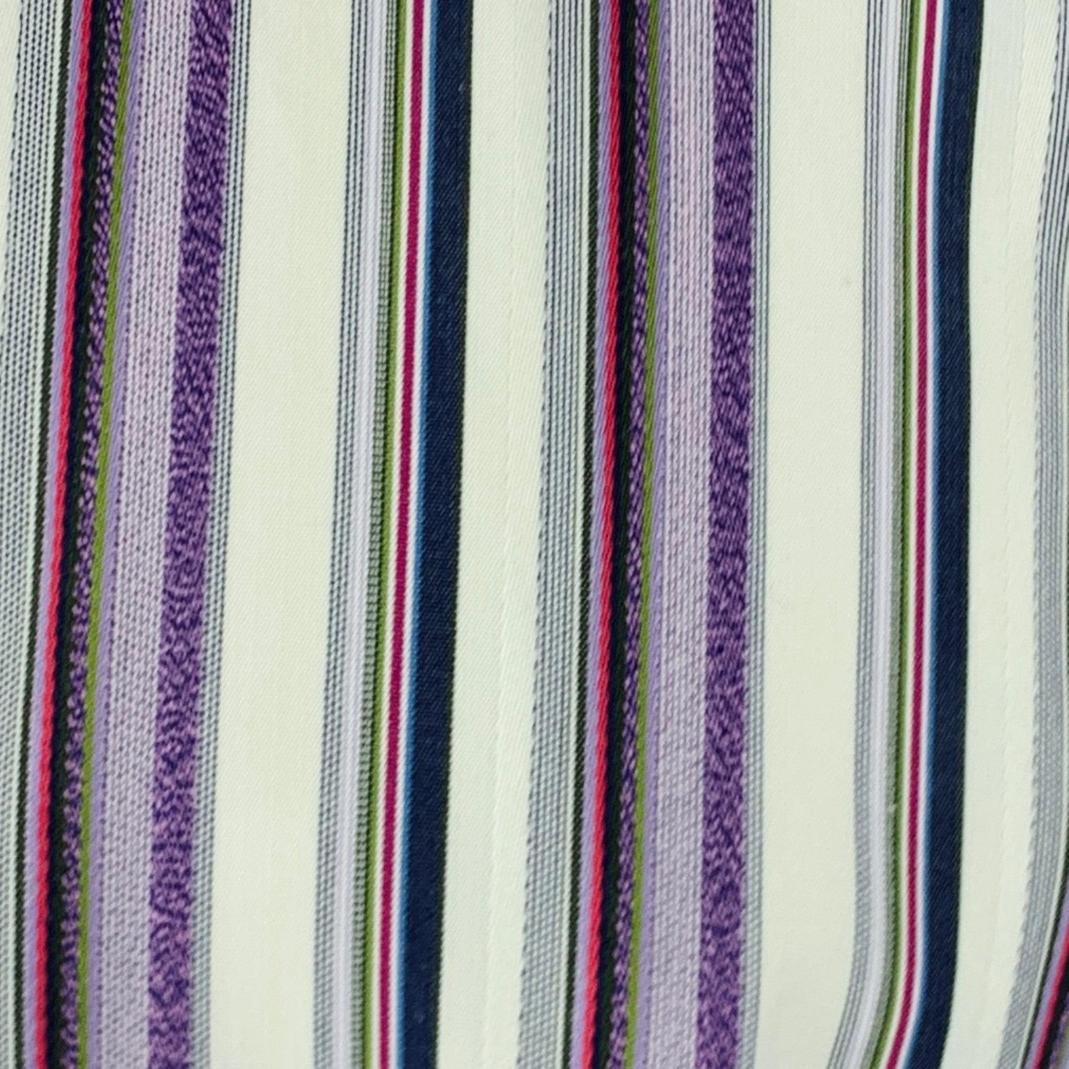 ETRO long sleeve shirt in a white and purple cotton fabric featuring a vertical stripe pattern, spread collar, and button closure. Made in Italy.Excellent Pre-Owned Condition. 

Marked:   43 

Measurements: 
 
Shoulder: 17 inches Chest: 43 inches