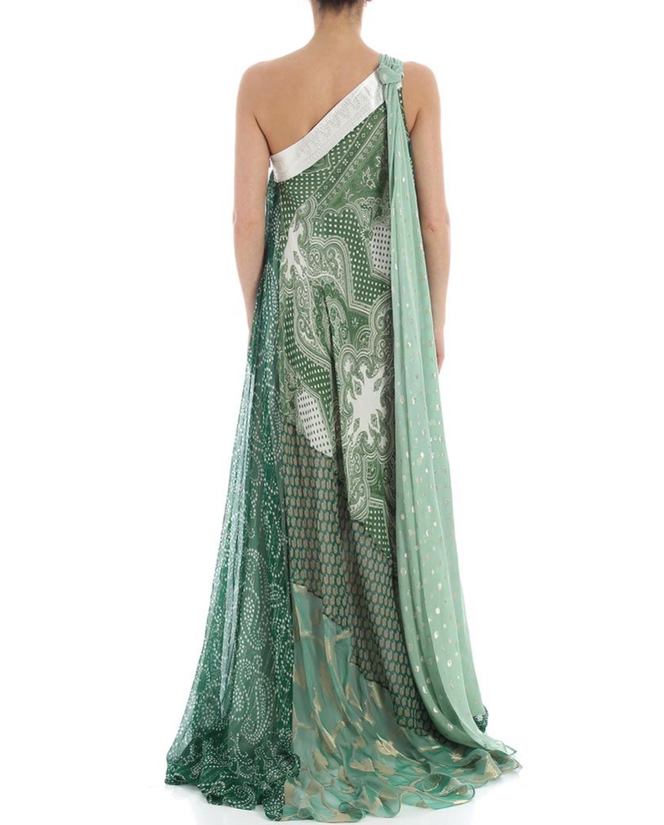Etro SS18 Runway Green Wide Patchwork Paisley One Shoulder Dress / Gown Size 40 In New Condition In Paradise Island, BS