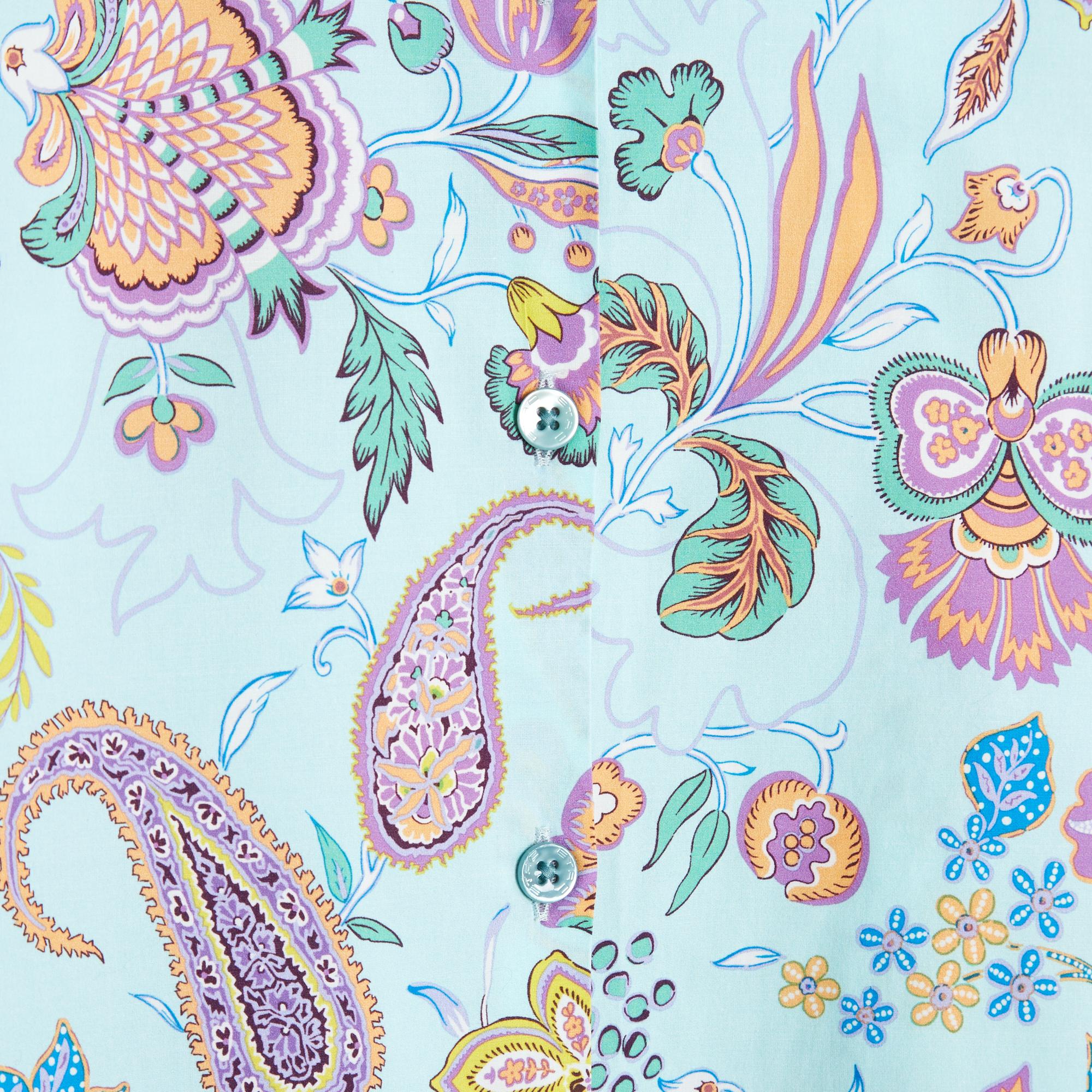 Top-Light Etro en popeline de coton bleu turquoise clair à imprimé floral Paisley, col chemise fermé par 8 boutons coordonnés et signés, manches longues boutonnées. Taille 46IT ou 42FR mais c'est mieux en 40FR ou UK12 et US10 : épaules 40 cm,