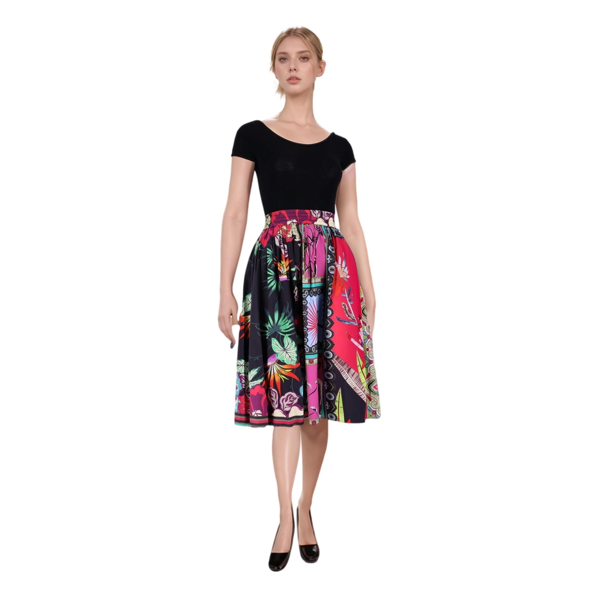 Etro Tropical Floral Print Silk Skirt

Black background with vibrant colourful Flamingo birds, tropical floral prints and patterns.

Size - 38IT

Condition - Very Good

Composition - Cotton