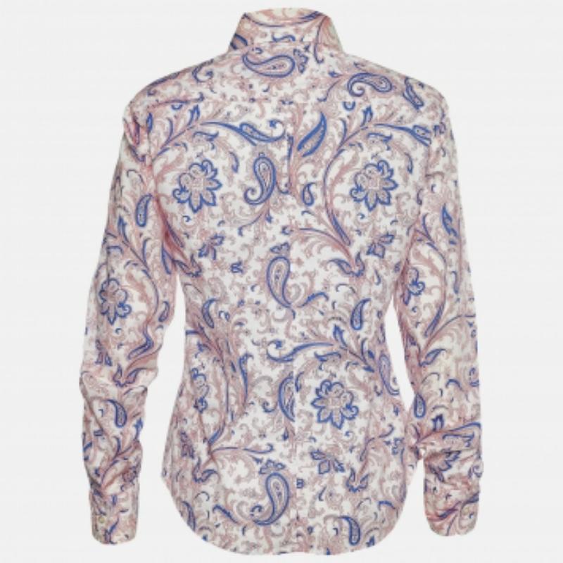 Aggiungi un po' di colore e stile al tuo abbigliamento casual con questa camicia della Maison Etro! Realizzata in tessuto di cotone bianco, questa camicia sfoggia stampe multicolori, maniche lunghe e chiusure con bottoni. Questa camicia si abbina