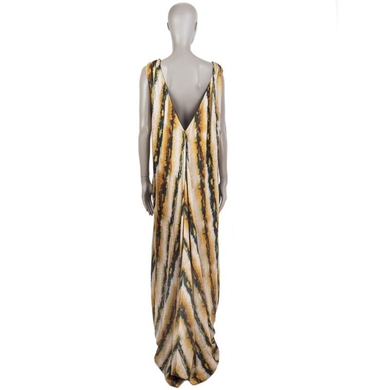 ETRO white yellow green silk STRIPED WIDE SLEEVELESS MAXI Dress 42 M In Excellent Condition In Zürich, CH