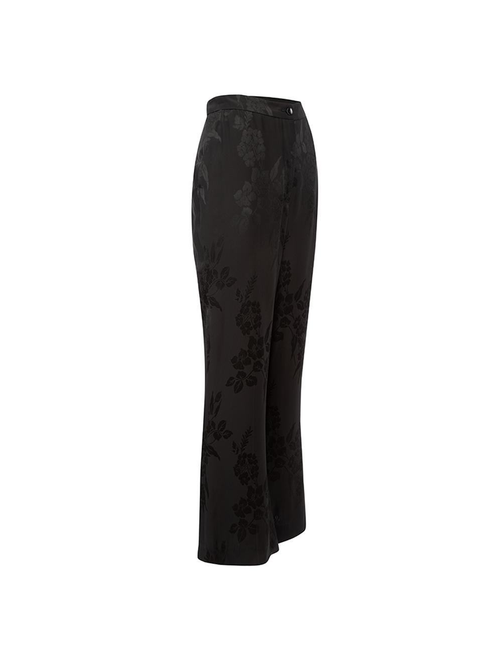 CONDITION is Very good. Minimal wear to trousers is evident. Minimal wear to rear-right leg above the cuff with small marking on this used Etro designer resale item.



Details


Black

Viscose

Straight leg trousers

High rise

Floral pattern

High