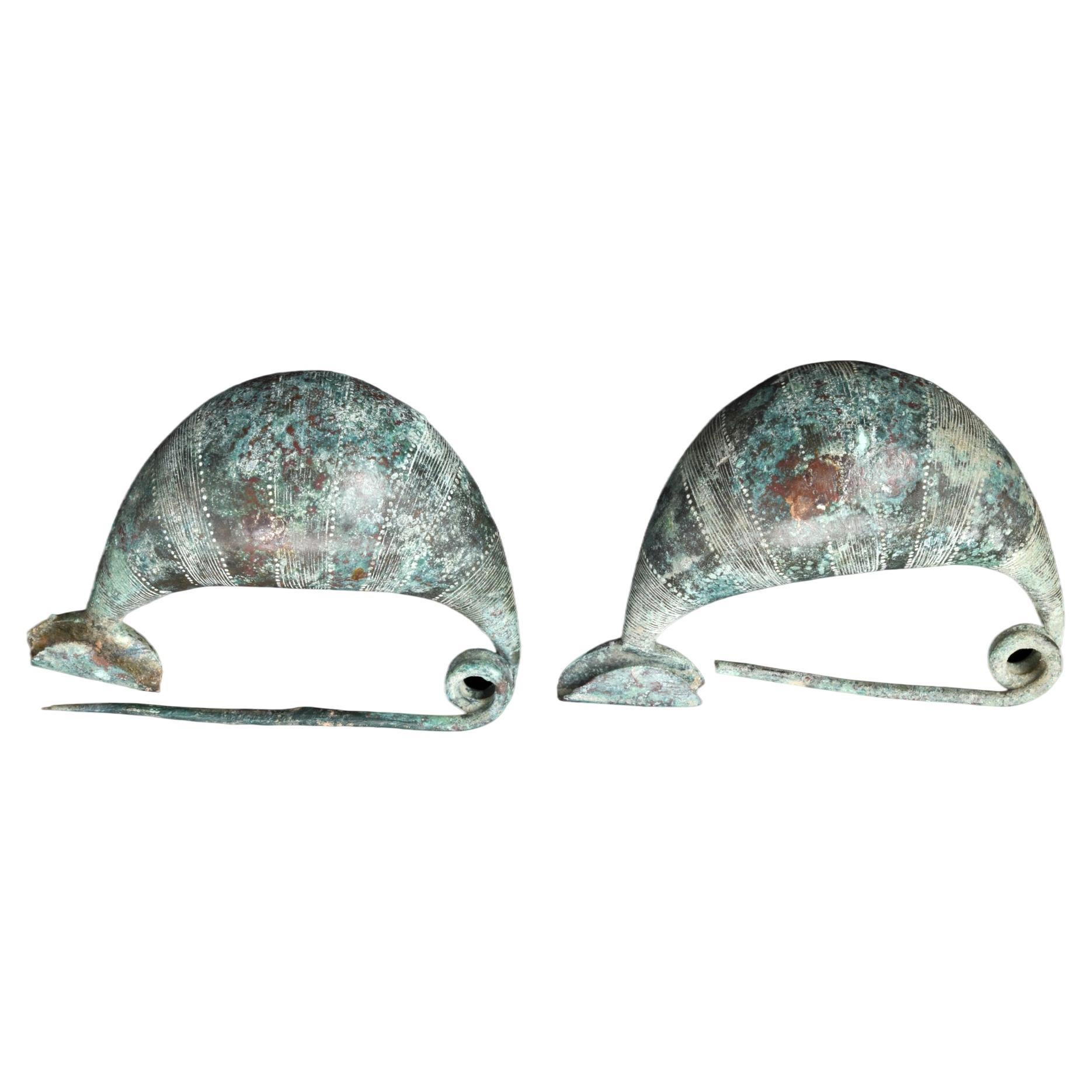 Etrsucan Bronze Pair of Sanguisuga Type Brooches For Sale