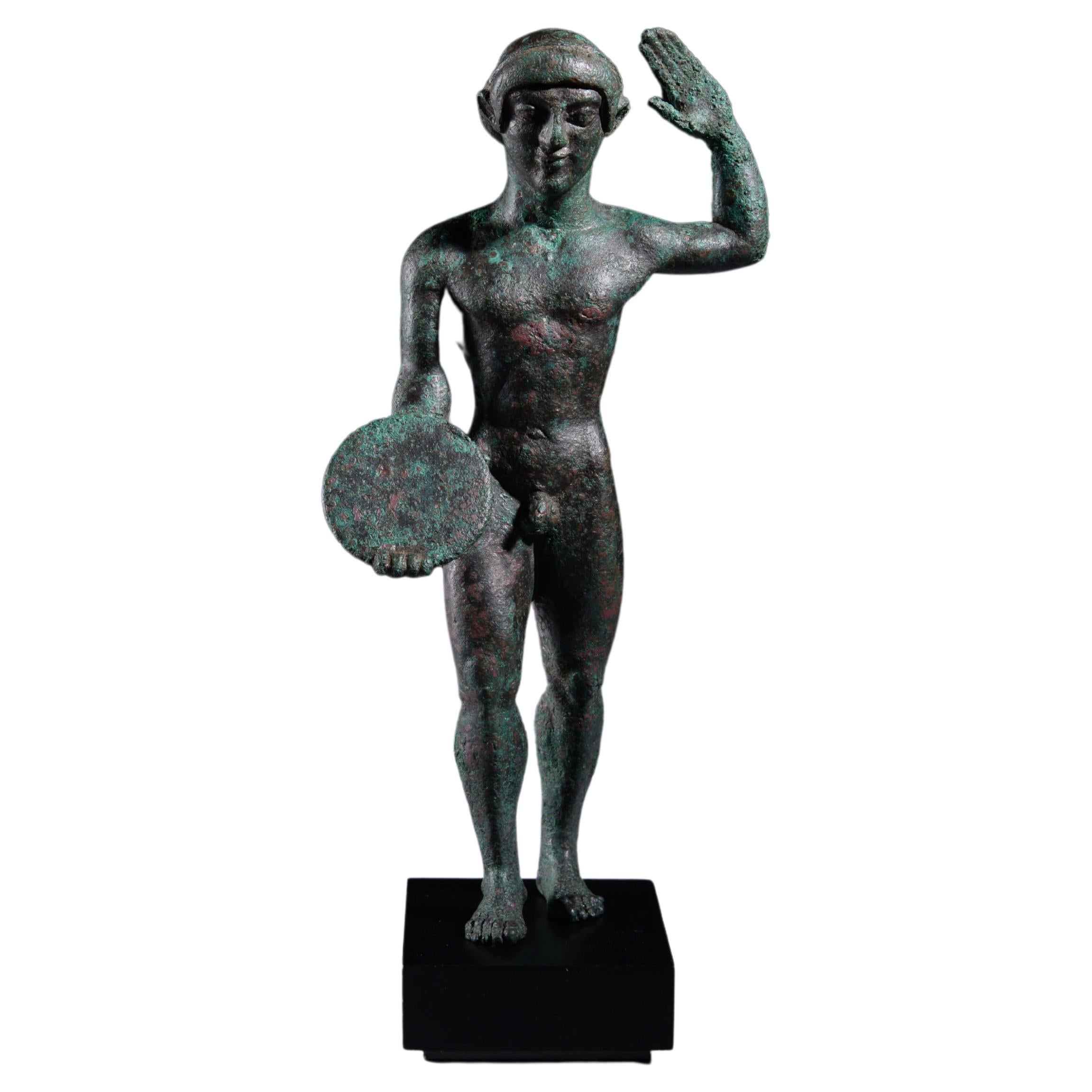 Etruscan Bronze Statuette of Discus Thrower For Sale