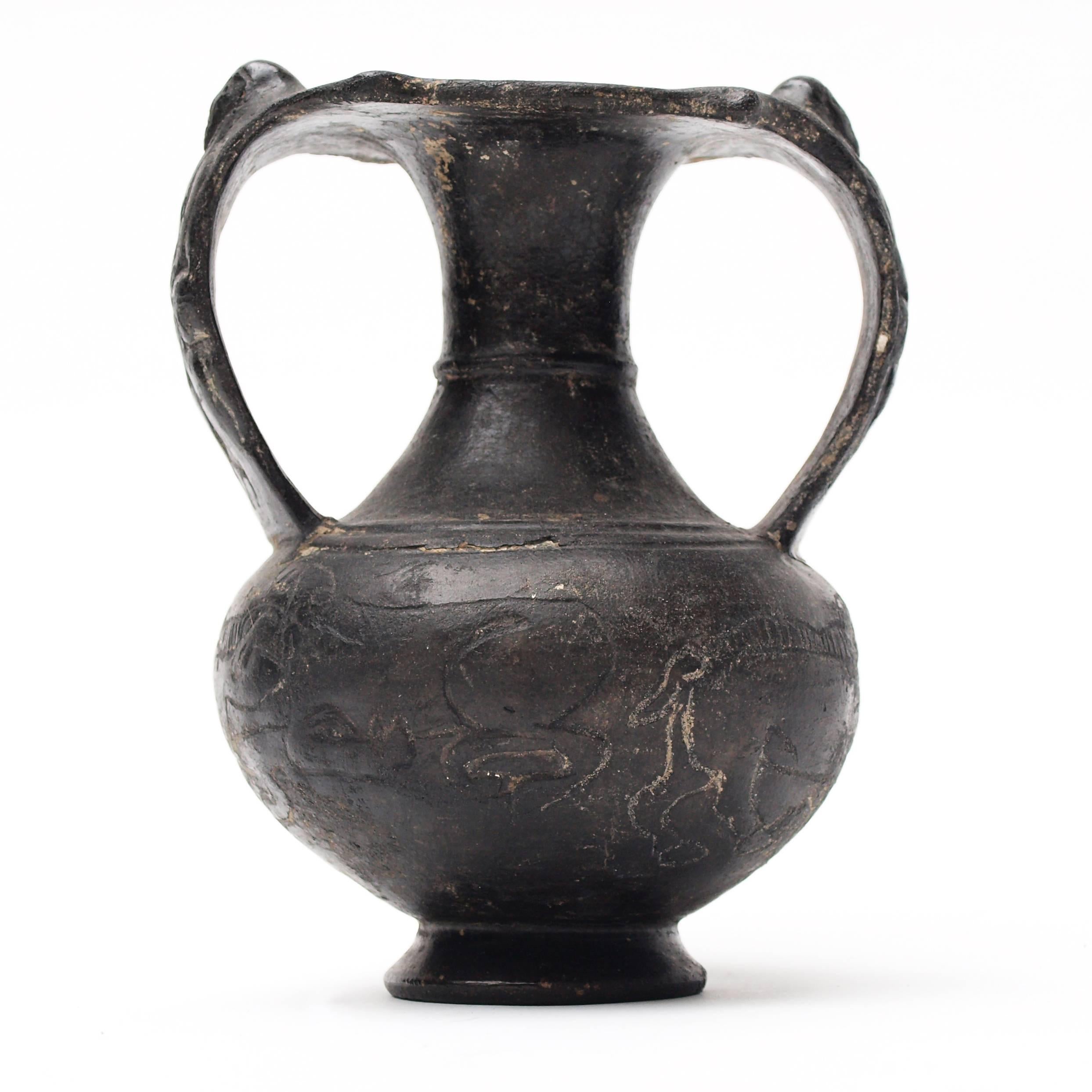 etruscan vases pottery