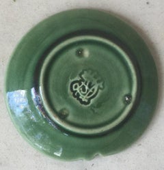 Etruscan Green Majolica Leaf Butter Pat, circa 1890
