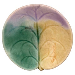 Mantequera etrusca de mayólica, hacia 1890