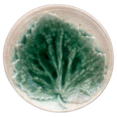 Etruscan Majolica Leaf Butter Pat, circa 1890 Etruscan Majolica Leaf Butter Pat, circa 1890