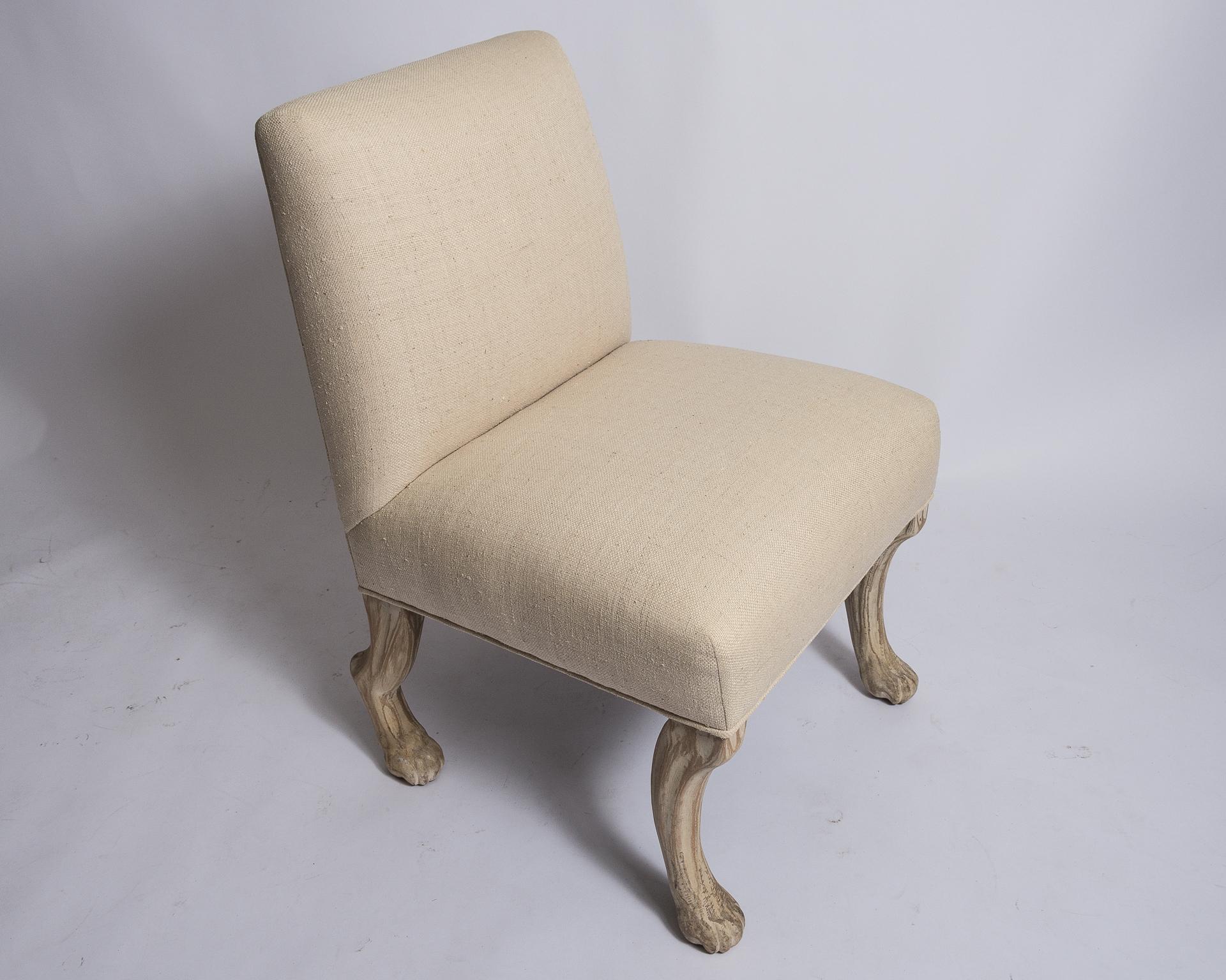 A fine pair of Etruscan pull-up Chairs
After a design by John Dickinson, based on Historical modeling.
Well carved legs in a blush finish
Original clean upholstery
generous proportions
