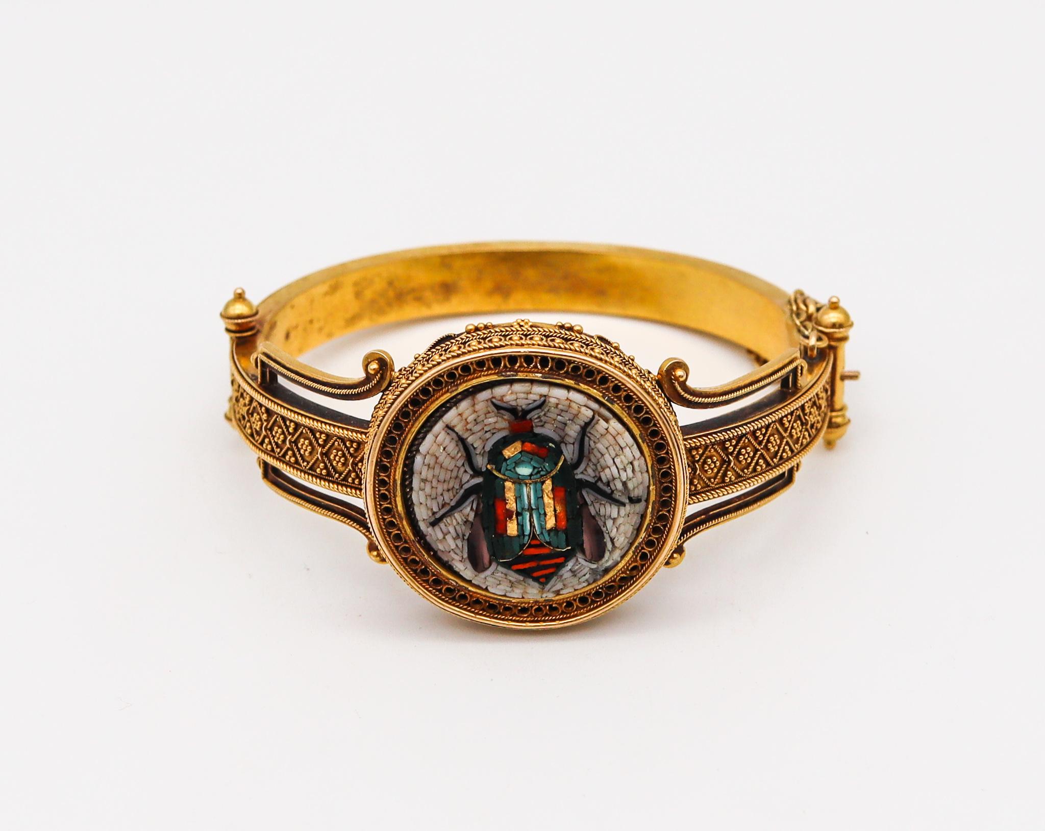 Etruscan Revival 1880 Scarab Micro Mosaic Bracelet in Textured 18kt Yellow Gold In Excellent Condition In Miami, FL