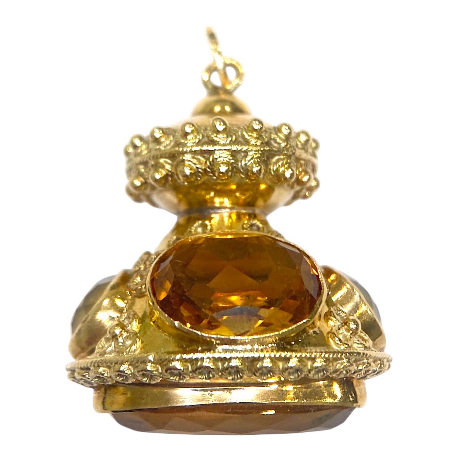 Pendentif à breloques en or 18K avec citrine de style néo-étrusque Bon état - En vente à Henderson, NV