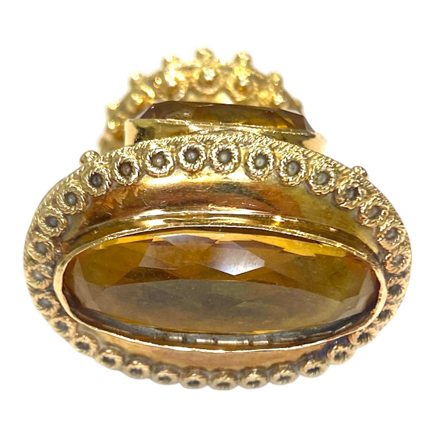 Pendentif à breloques en or 18K avec citrine de style néo-étrusque en vente 1