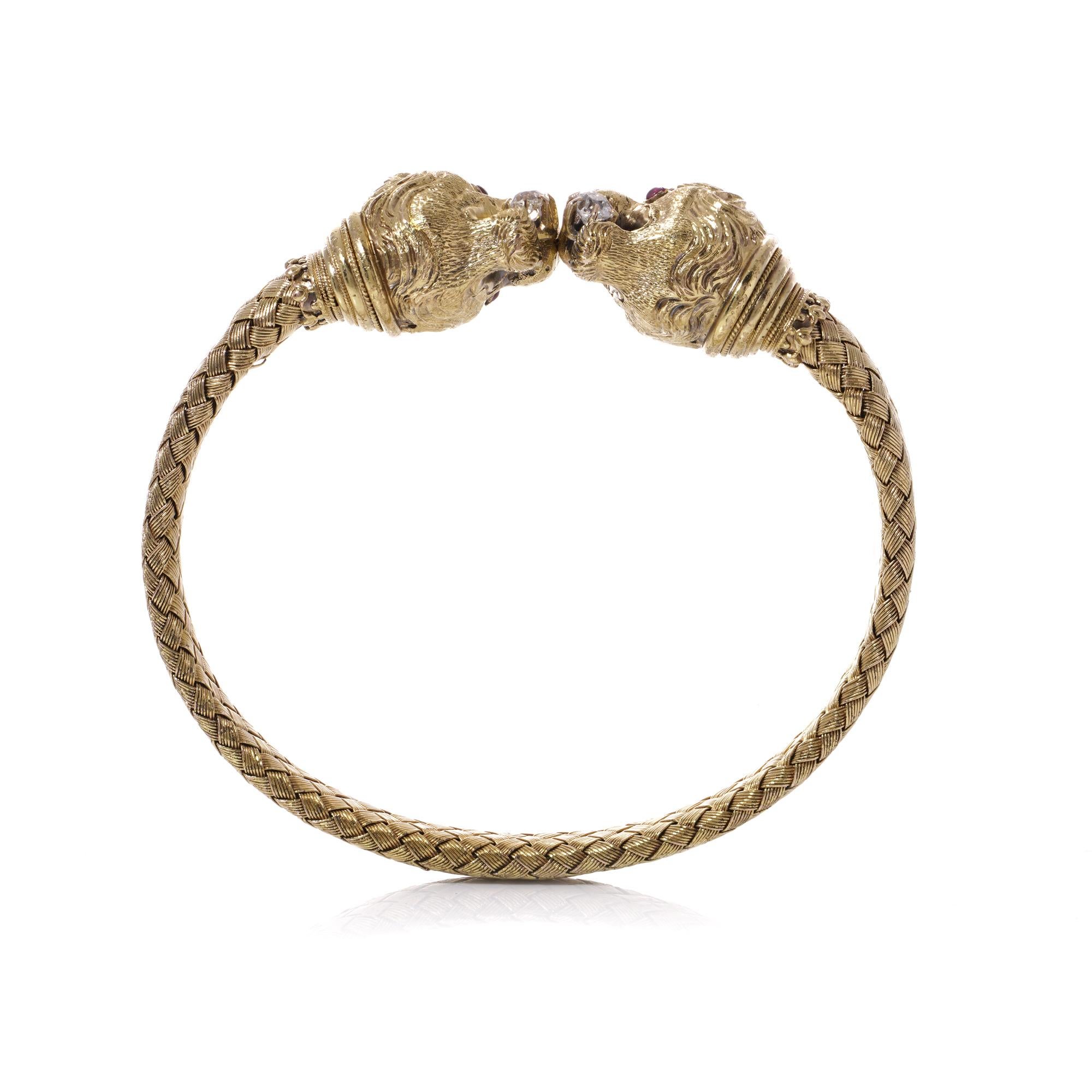 Etruscan revival 20kt. yellow gold double headed lion design cuff bracelet  4
