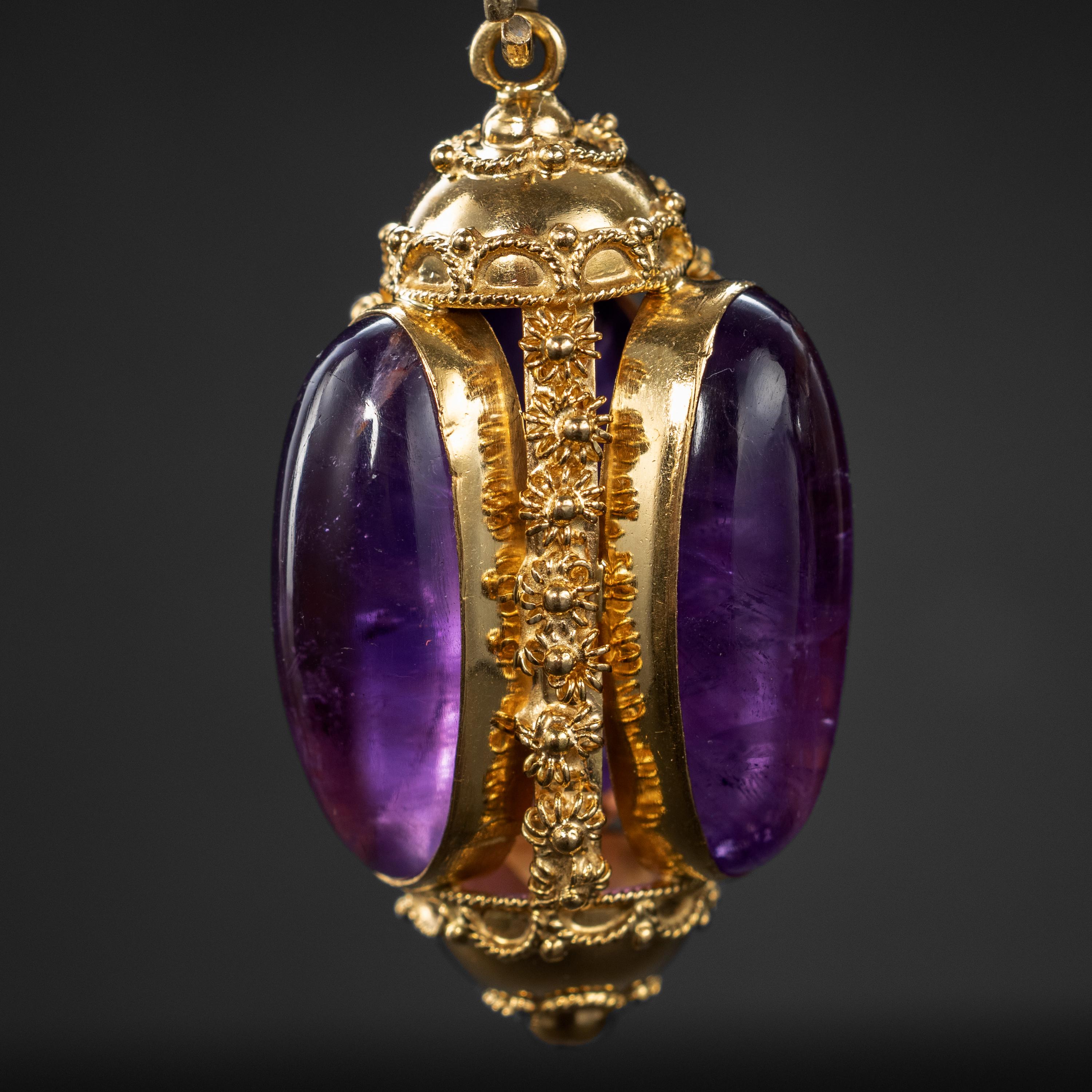 Etruscan Revival Amethyst Three-Sided Pendant In Excellent Condition In Southbury, CT