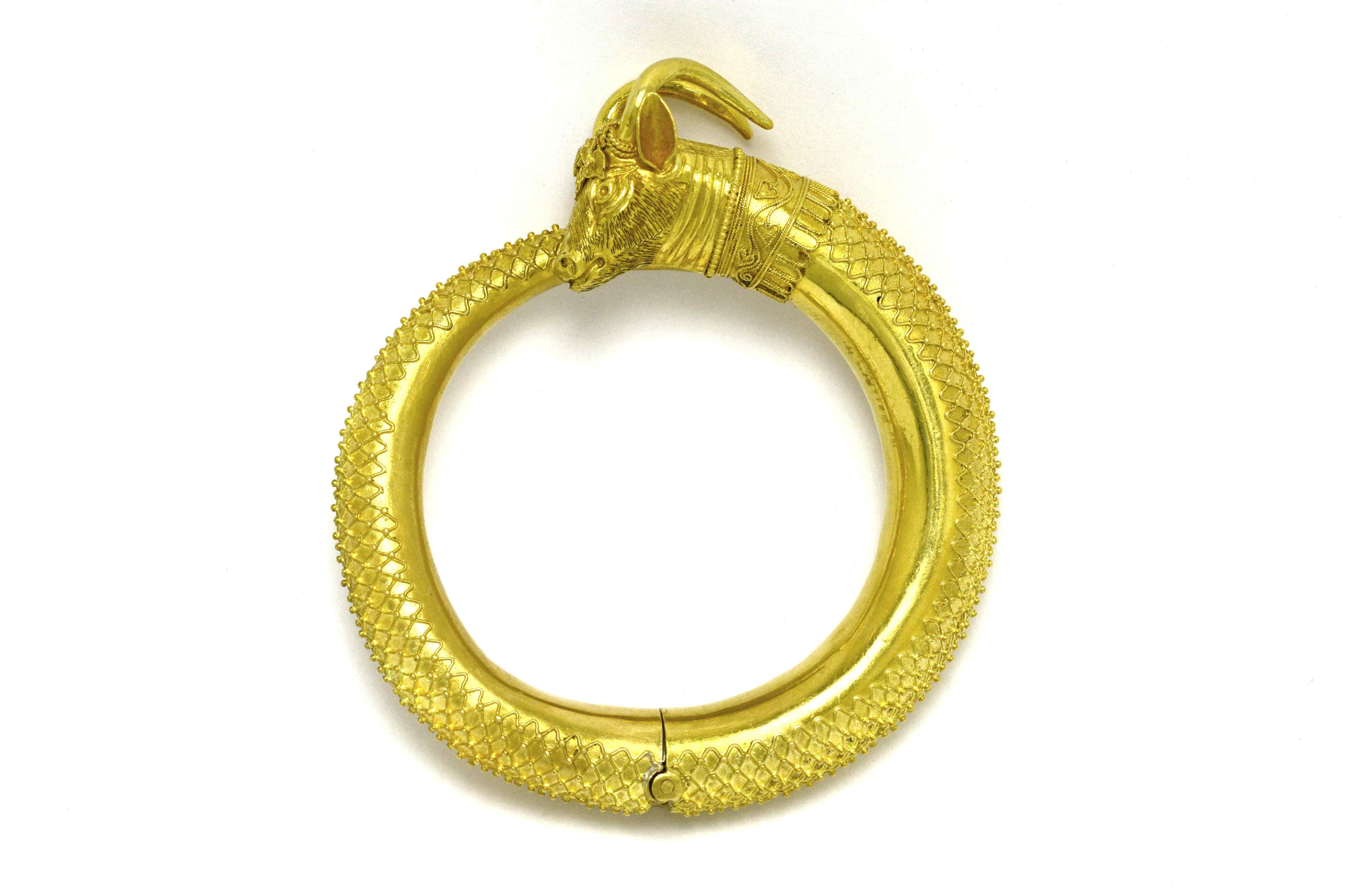 Etruscan Revival Bracelet Ram Head Bangle 22 Karat Gold High Karat Hinged Cuff 2