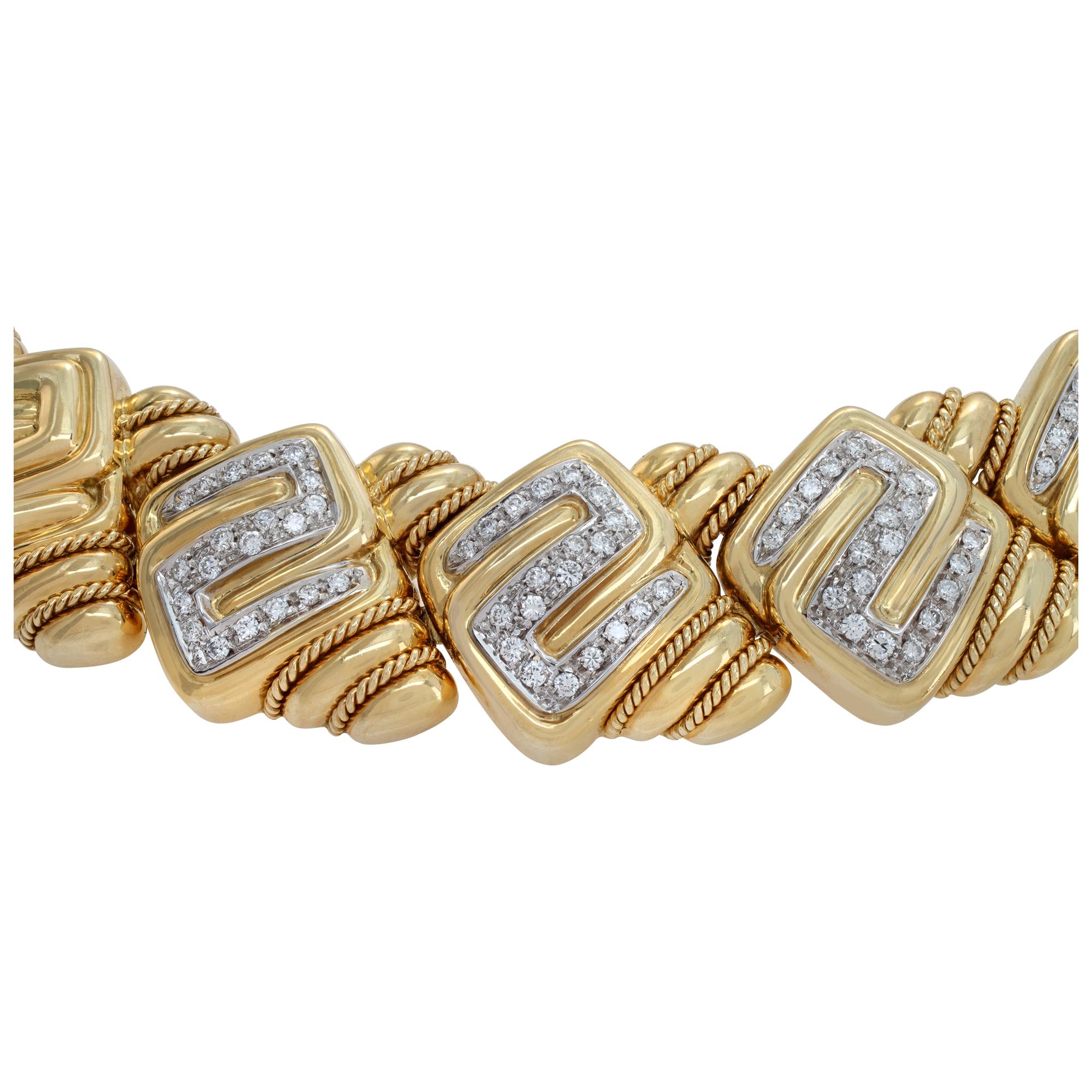 Etruscan revival diamonds choker necklace in 18K yellow gold In Excellent Condition In Surfside, FL