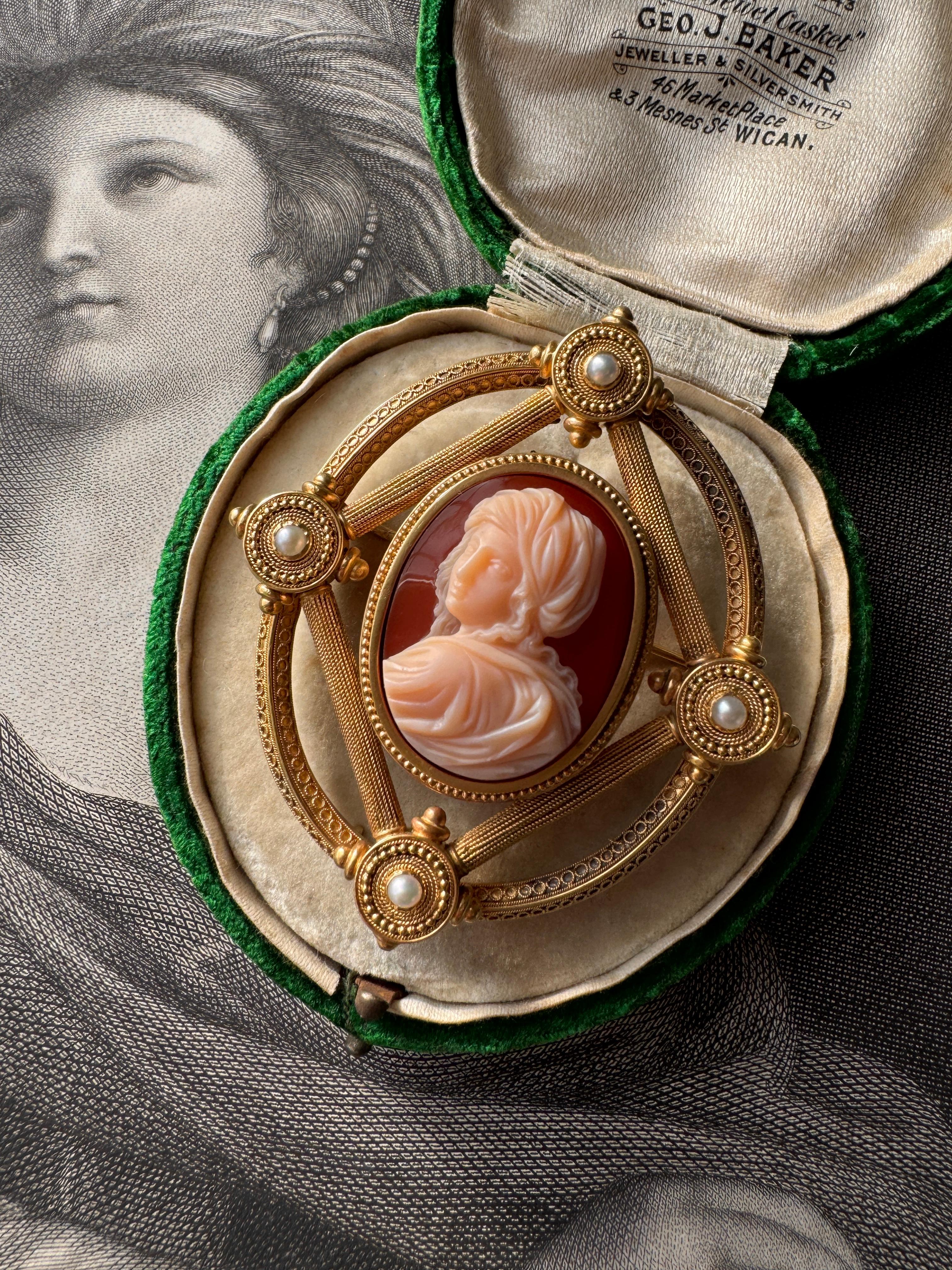 Cabochon Etruscan Revival Hardstone Agate Cameo of Beatrice Cenci by Filippo Tignani For Sale