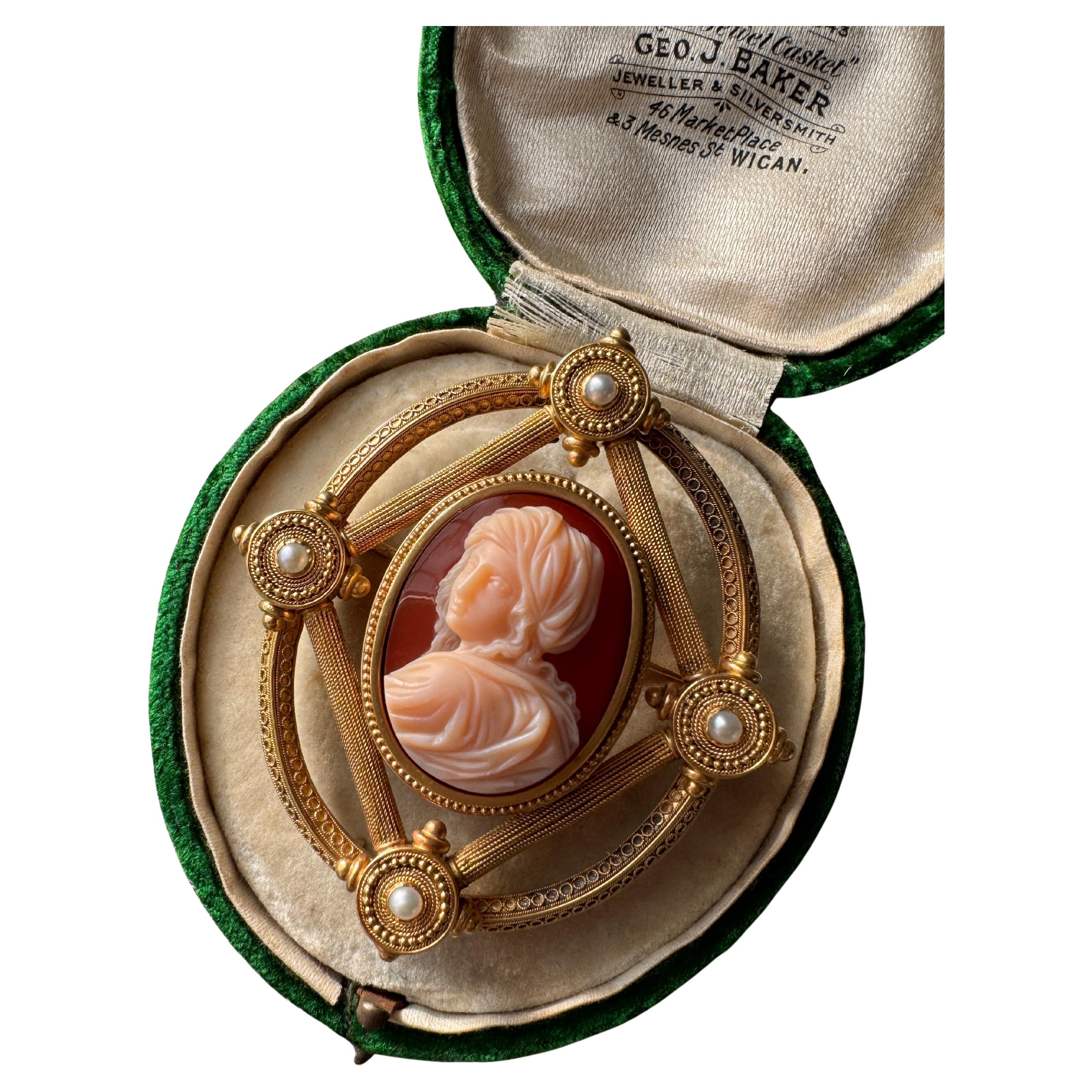Etruscan Revival Hardstone Agate Cameo of Beatrice Cenci by Filippo Tignani For Sale