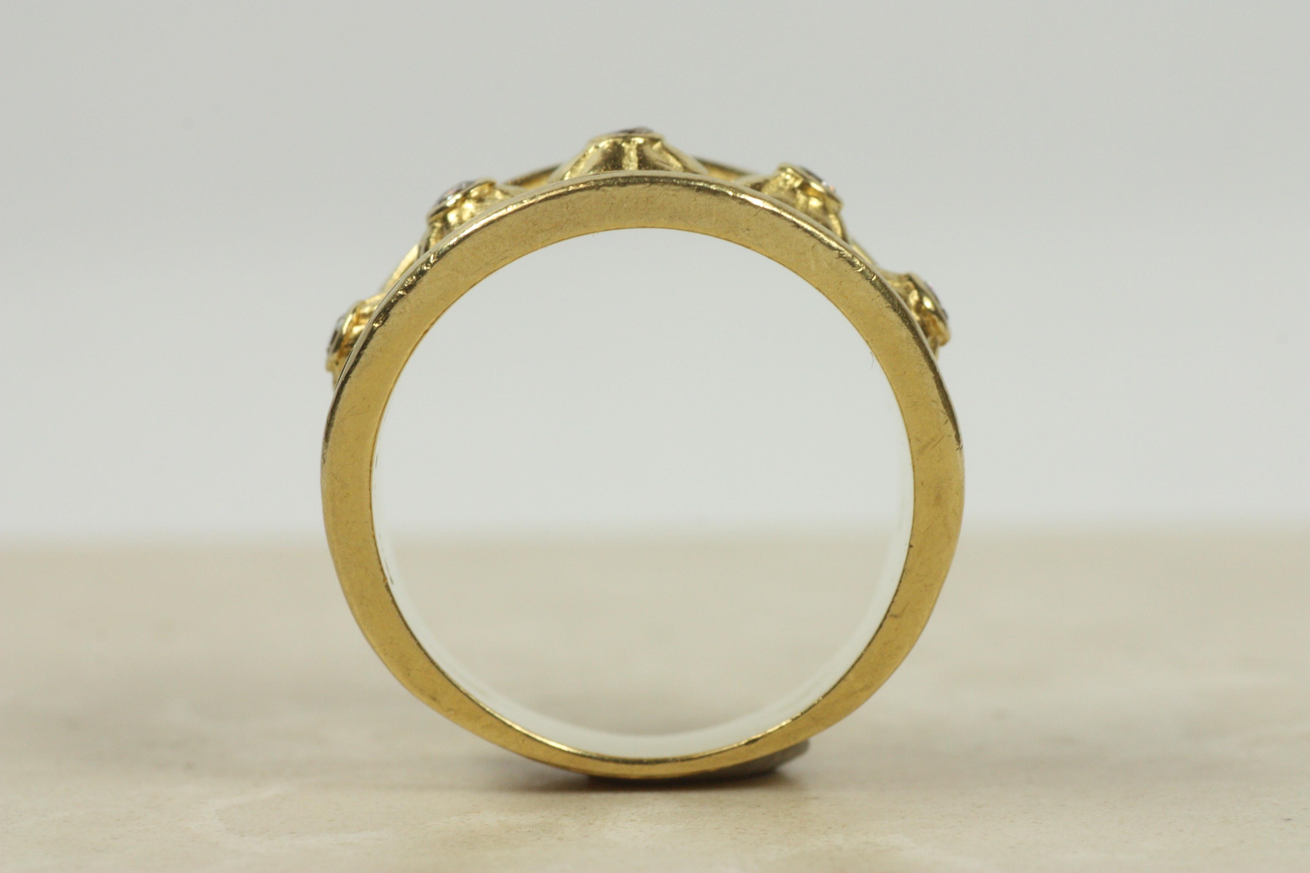 Bague néo-étrusque - or jaune 18 carats, 5 diamants ronds naturels en vente 1