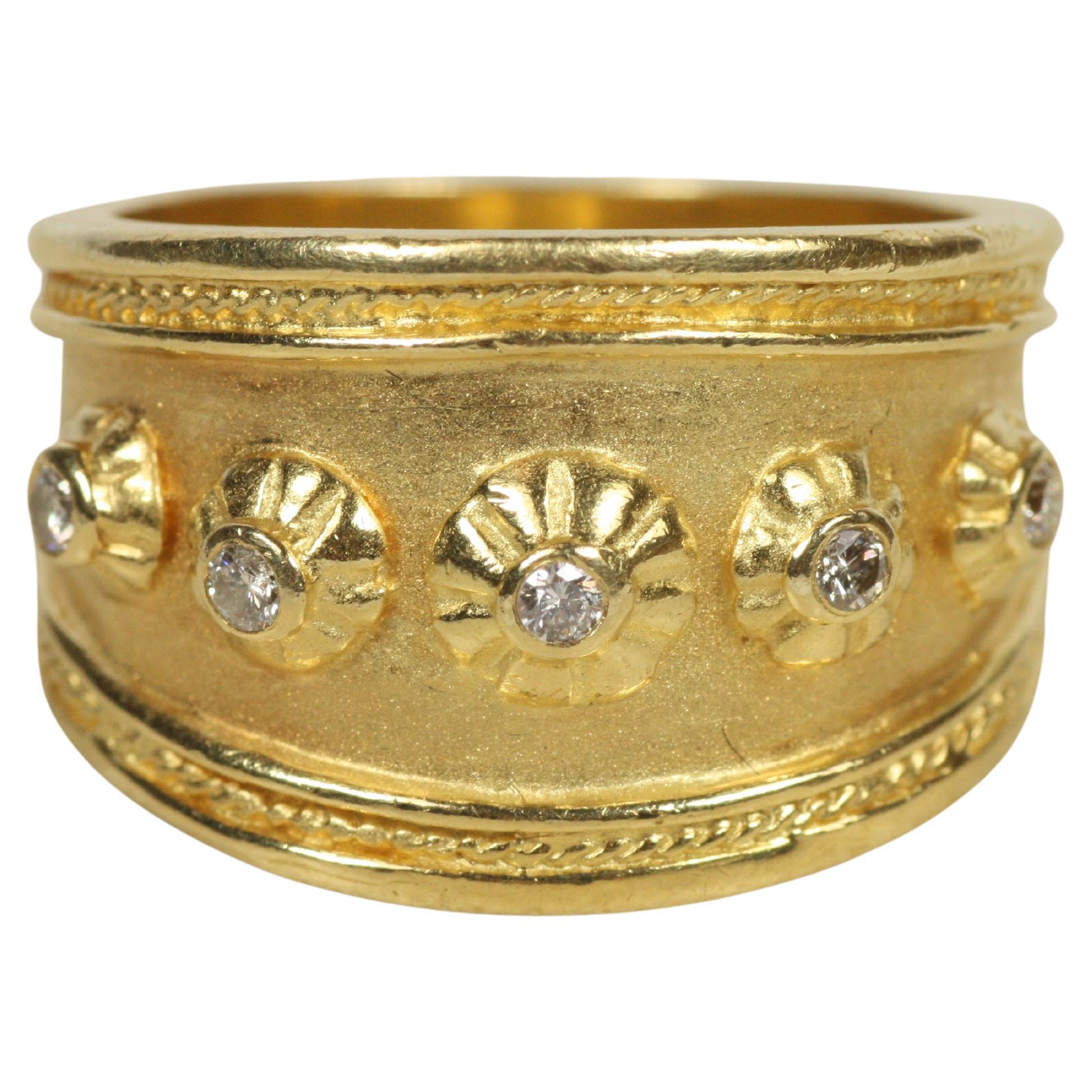 Bague néo-étrusque - or jaune 18 carats, 5 diamants ronds naturels en vente