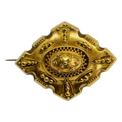 Etruscan Revival Victorian 15 Karat Gold Brooch-Pendant