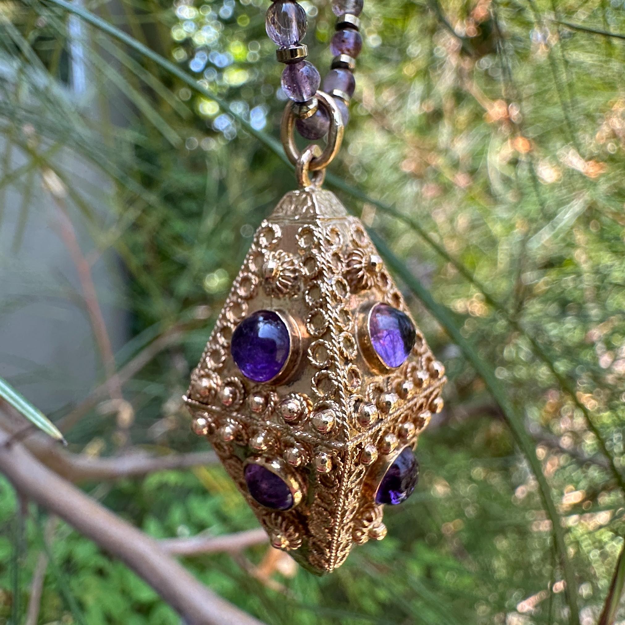 Etruscan-Style Lantern Fob Charm Circa 1960, in 18 Karat Yellow Gold w Amethysts In Excellent Condition For Sale In Sherman Oaks, CA