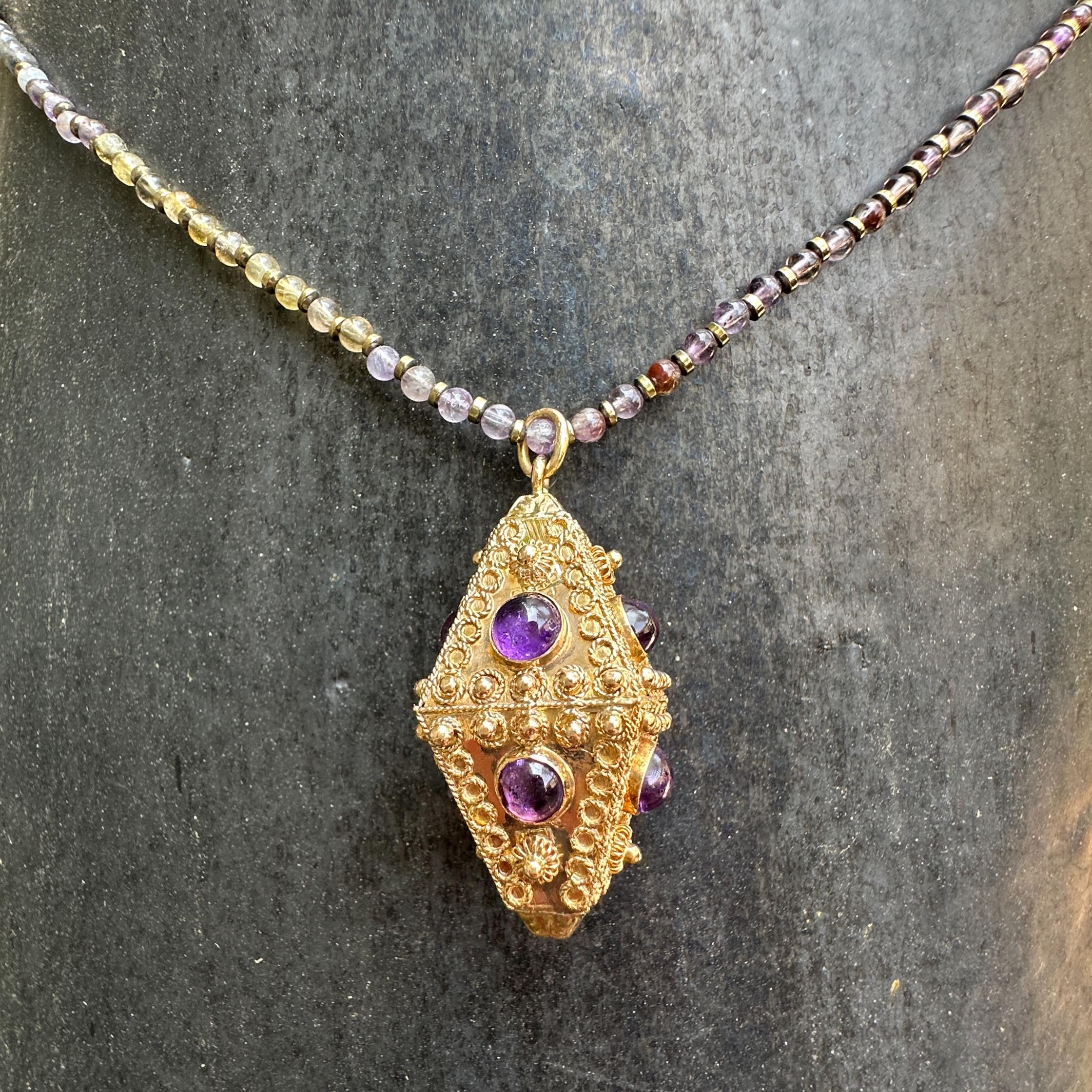 Etruscan-Style Lantern Fob Charm Circa 1960, in 18 Karat Yellow Gold w Amethysts For Sale 1