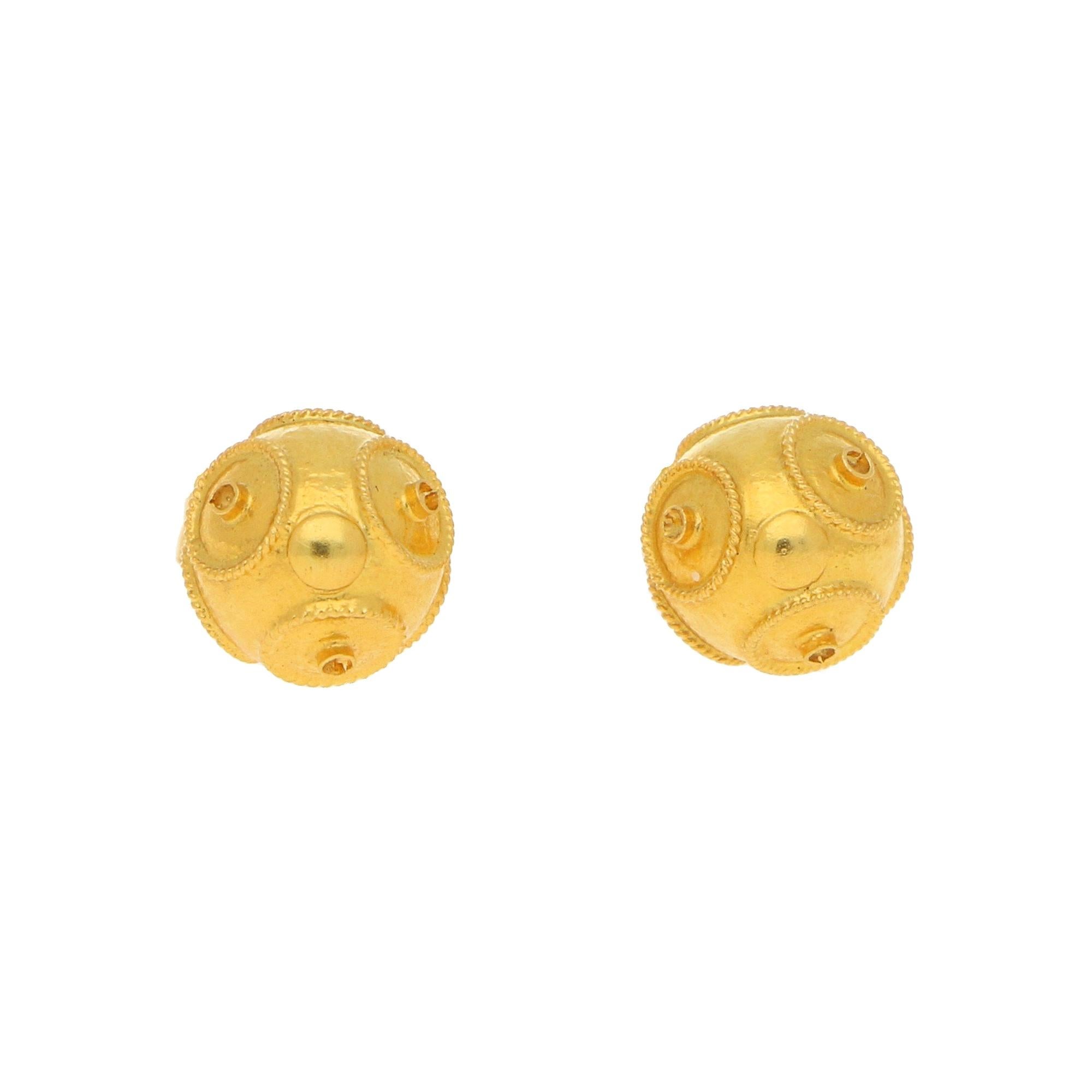 Etruscan-Style Stud Earrings in 18ct Yellow Gold For Sale