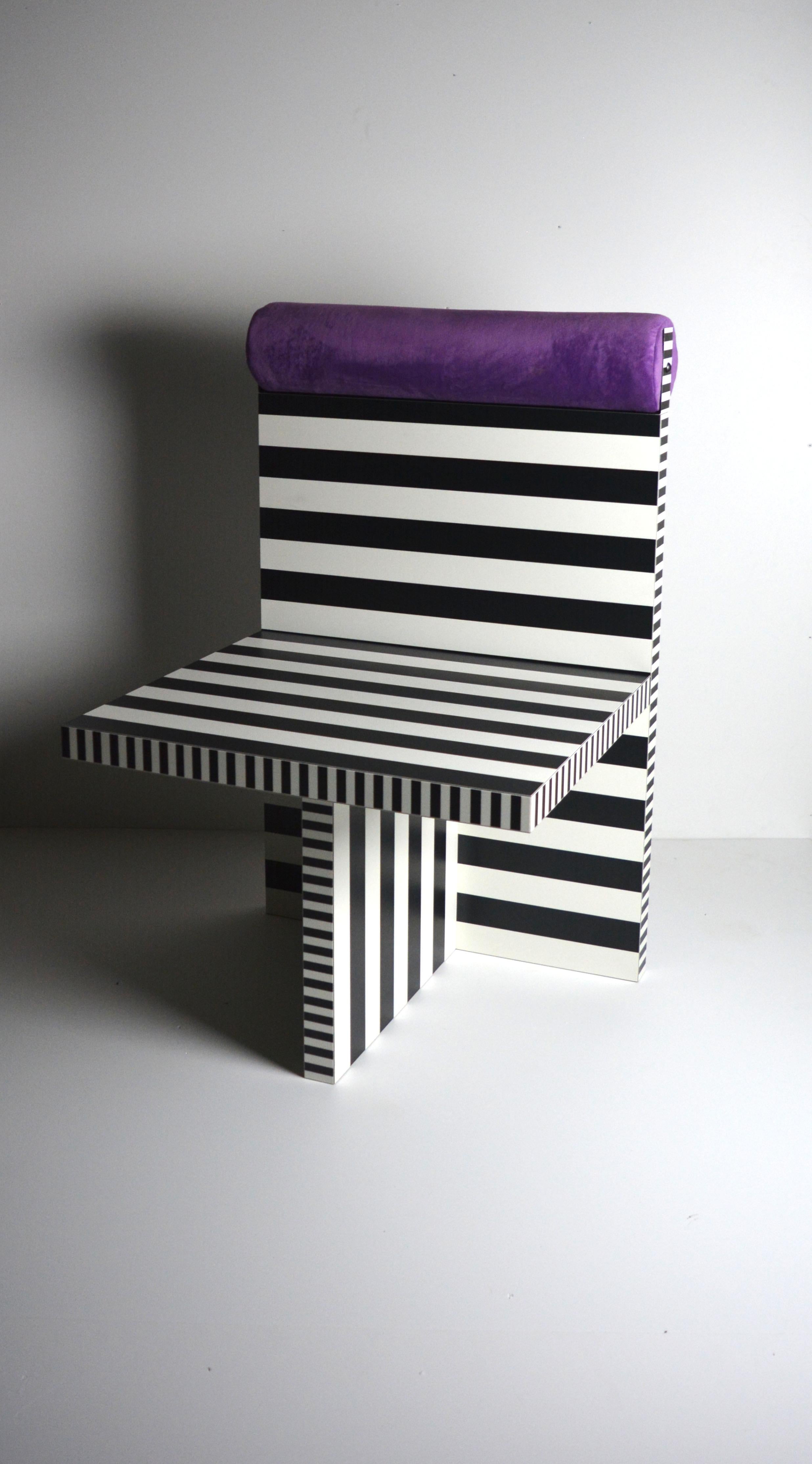 Ettore armchair memphis tribute black white lamiate purple velvet Studio Greca For Sale 1