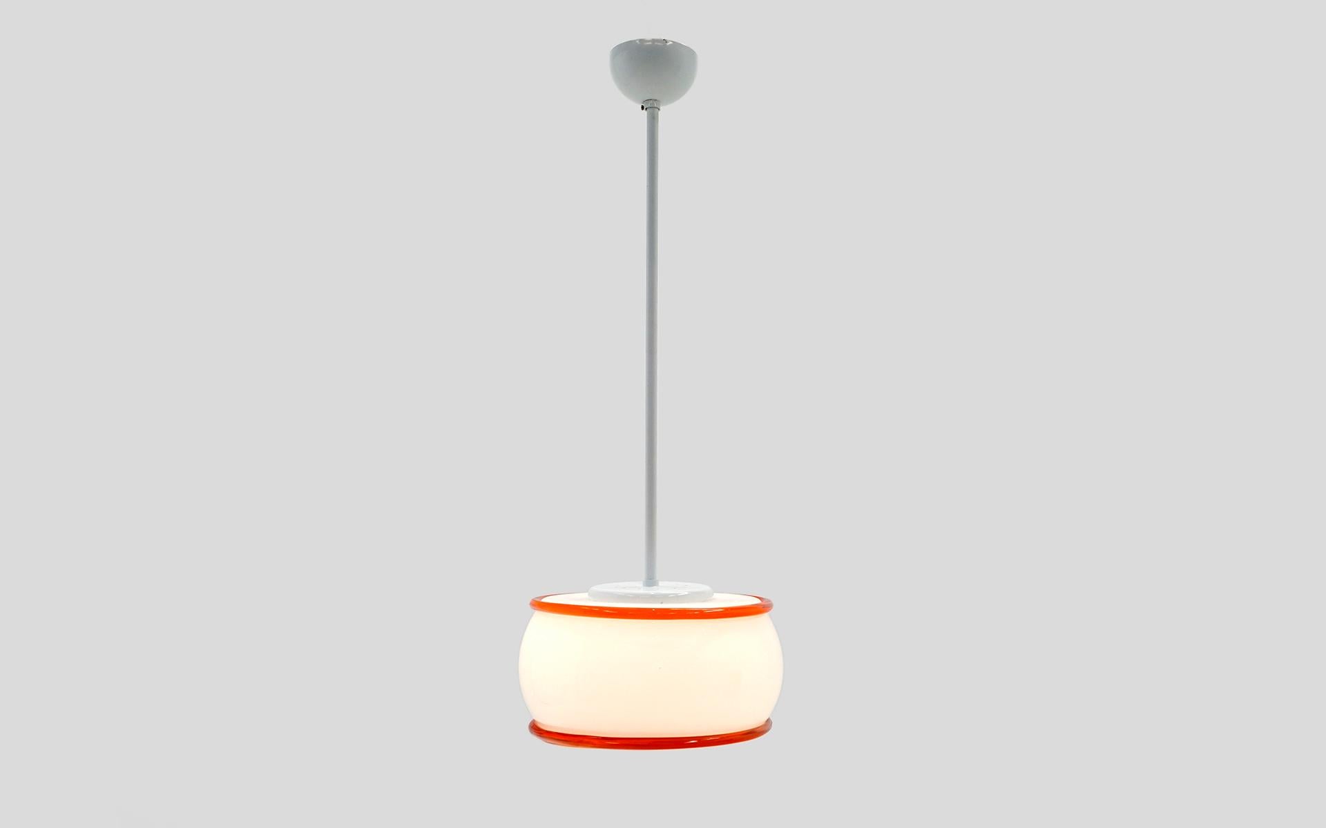 Mid-Century Modern Ettore Sottass Pendant Lamp, Vistosi, Italy, 1974. White Red-Orange Glass. Signed For Sale