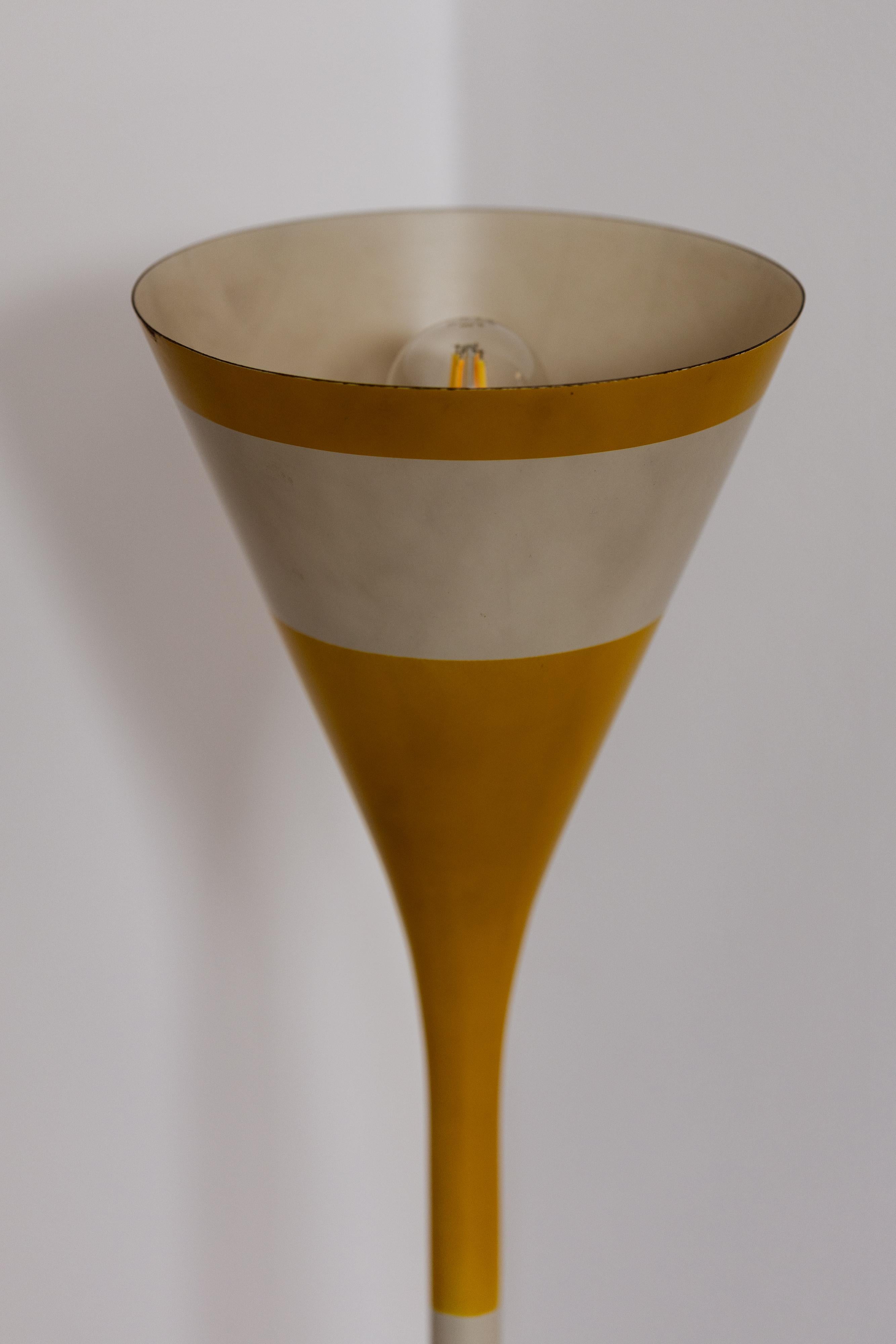 Lampada da terra 