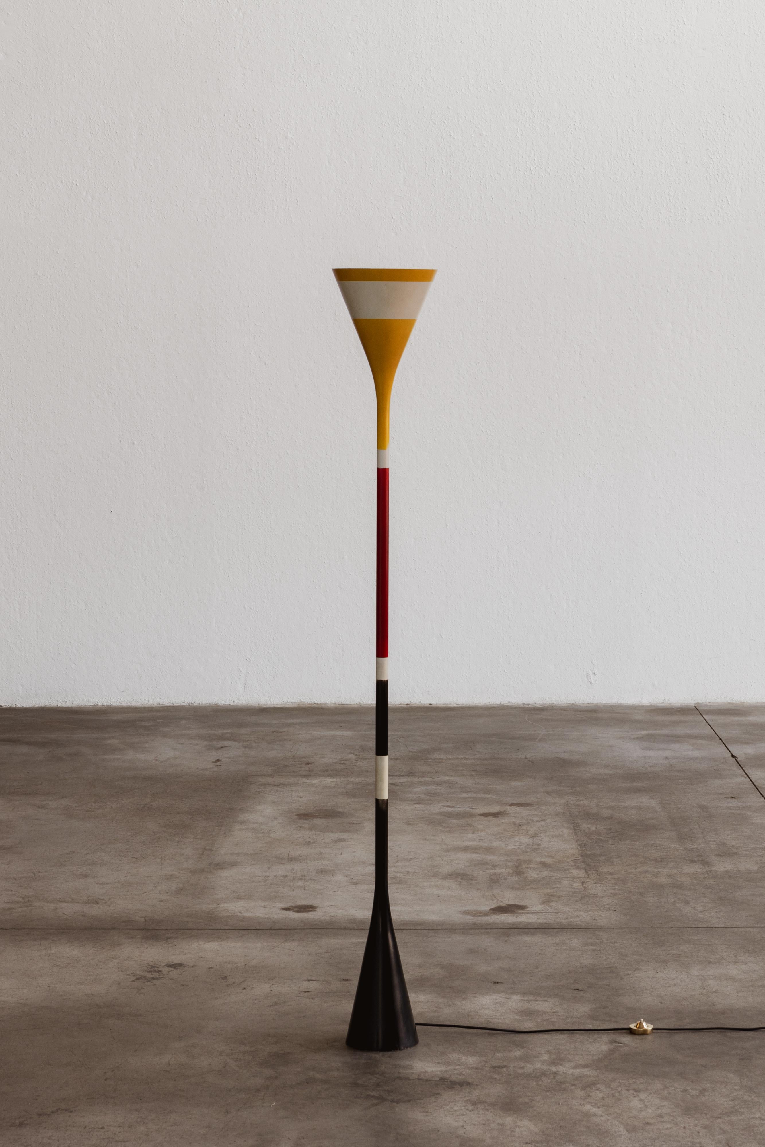 Lampada da terra 