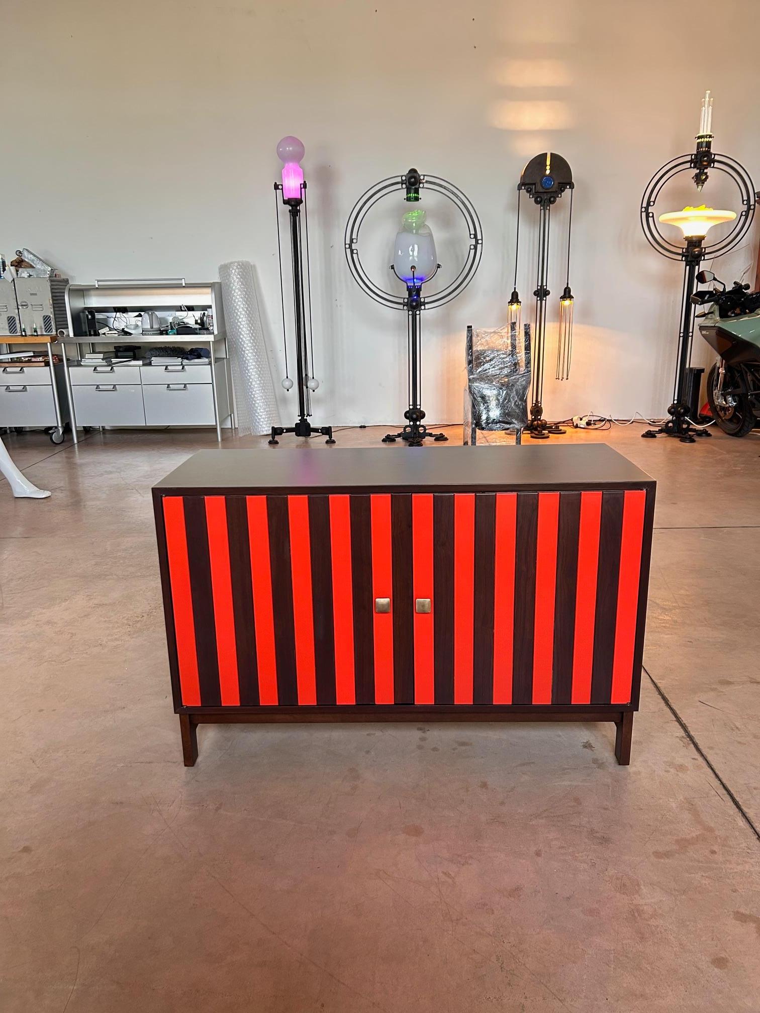Ettore Sottsass (1917-2007)
Sideboard - Model MS.120
Wood and lacquered wood
Edited by Poltronova
Manufacturer's label
Model created circa 1962
H 77× L 118 ×W 46 cm
Bibliography:
- I. Mietton, 