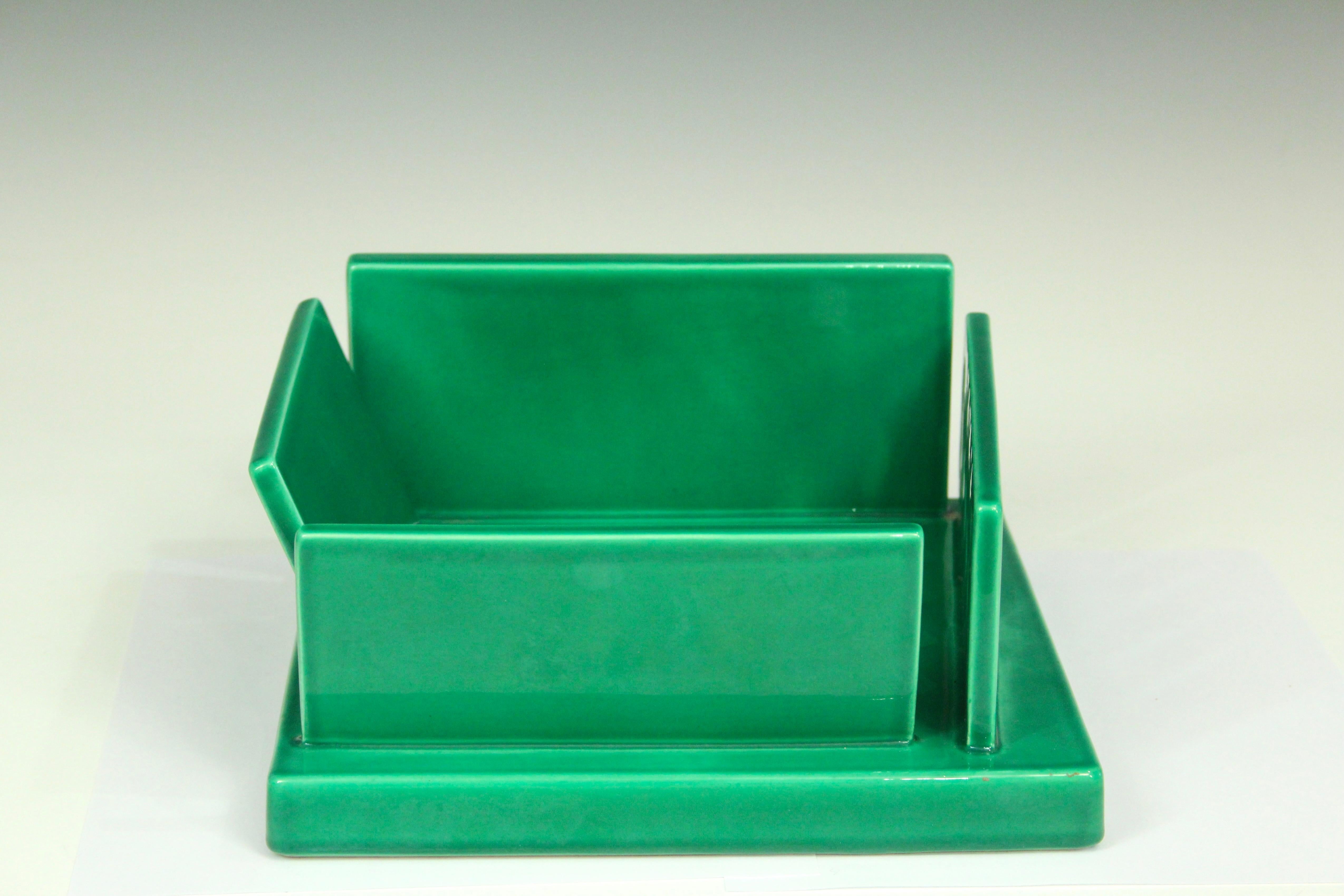 Moulé Ettore Sottsass Alessio Sarri Centre de table en poterie italien Postmoderne Memphis en vente