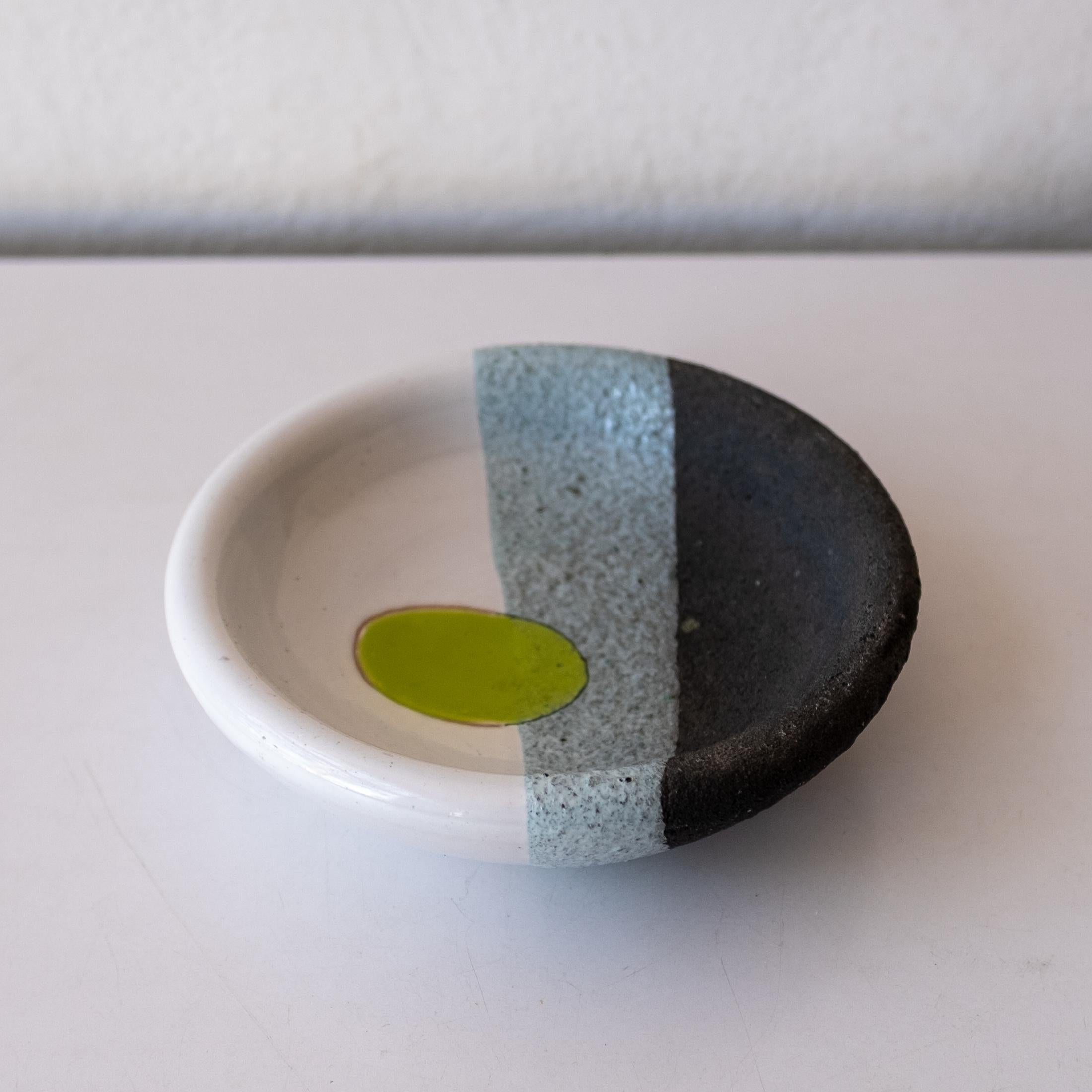 Ettore Sottsass for Bitossi ceramic bowl with lava glaze. It is part of a limited edition commissioned by the Dutch department store ‘De Bijenkorf’ and manufactured by Bitossi. Italy, 1958.