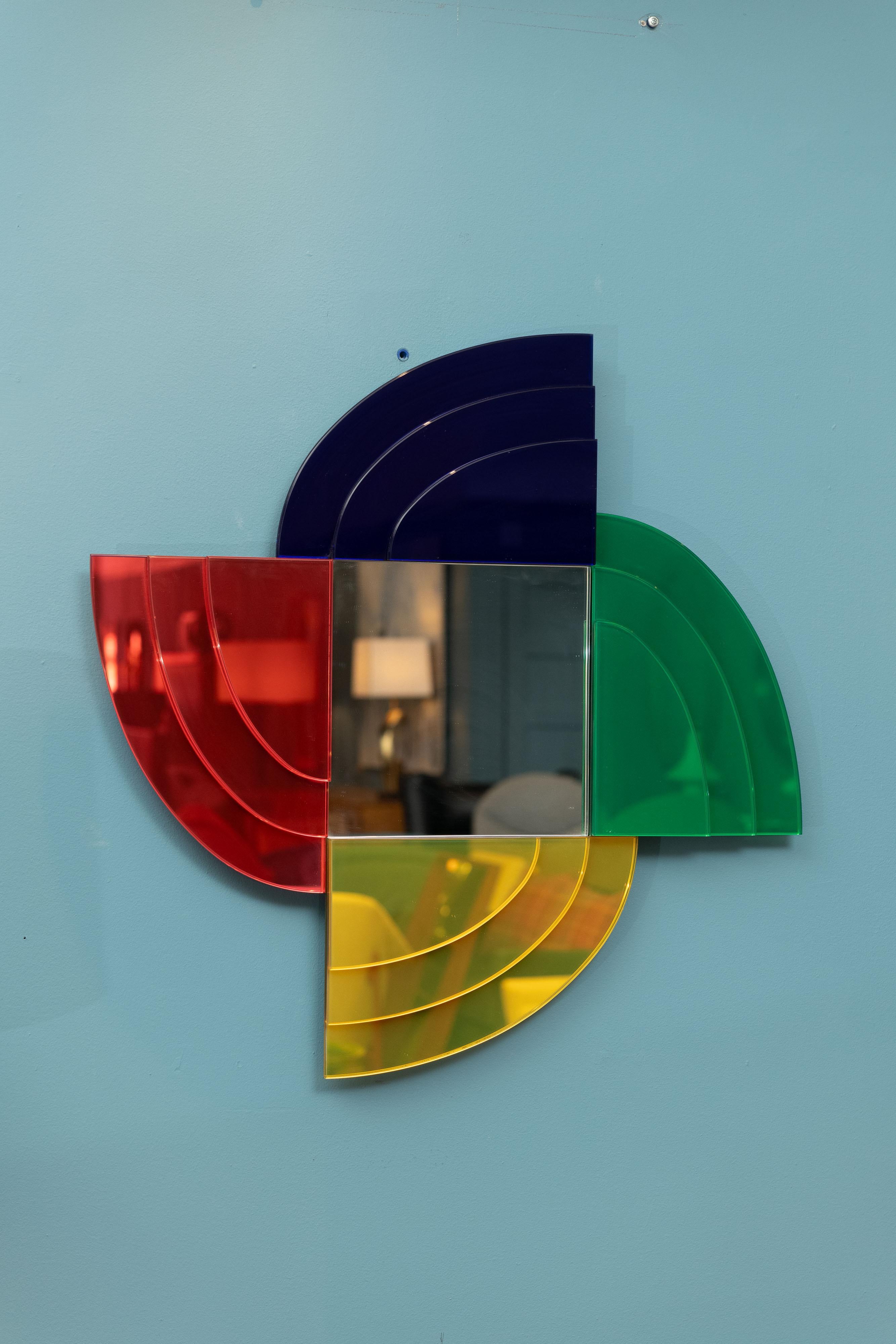 Ettore Sottsass Design Memphis Wandspiegel für Glas Italia 2007 (Glaskunst) im Angebot