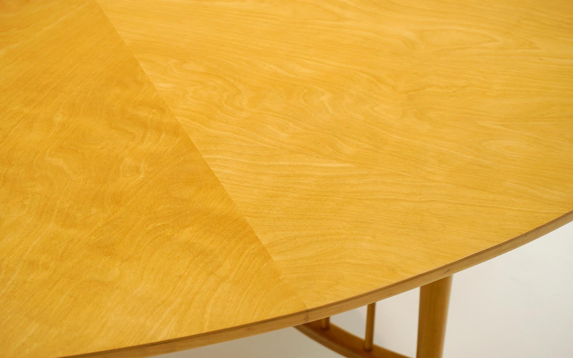 Late 20th Century Style of Ettore Sottsass Dining Table. Large Rounded Square form. For Sale