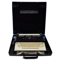 Vintage Ettore Sottsass Early Round Key Olivetti Lettera 36 Typewriter