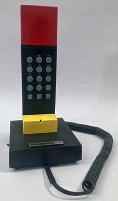 Ettore Sottsass Enorme Telephone