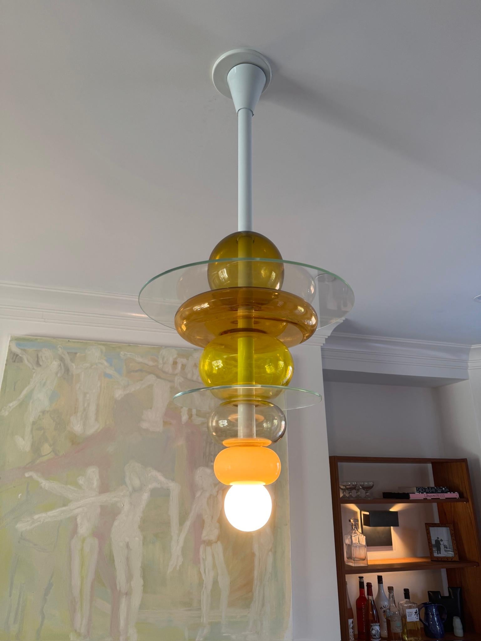 Italiano Lampadario moderno in vetro giallo Ettore Sottsass Firenze per Venini in vendita