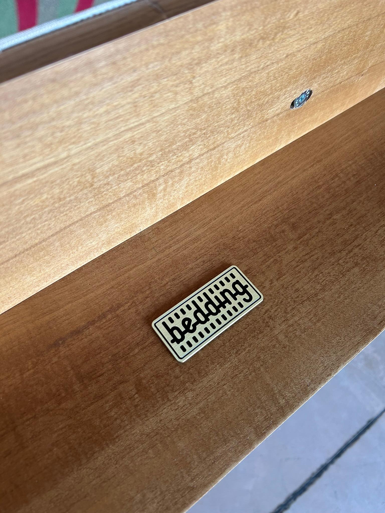 Ettore Sottsass Flying Carper Sofa für Bettwäsche Brevetti im Angebot 9